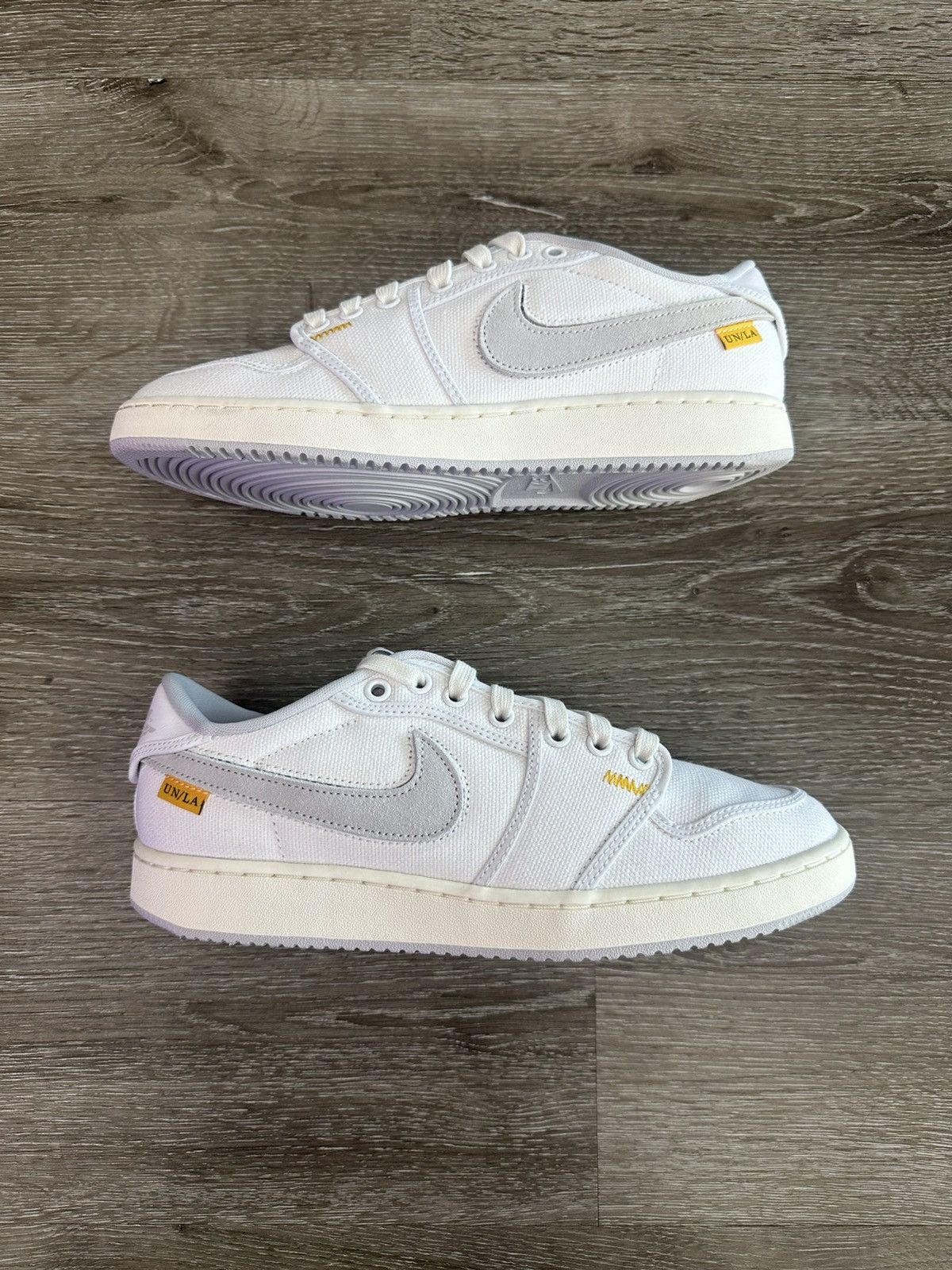 Jordan Brand × Union LA Air Jordan 1 Retro AJKO Low SP x Union “White Canvas” Size US 9 / EU 42 - 1 Thumbnail
