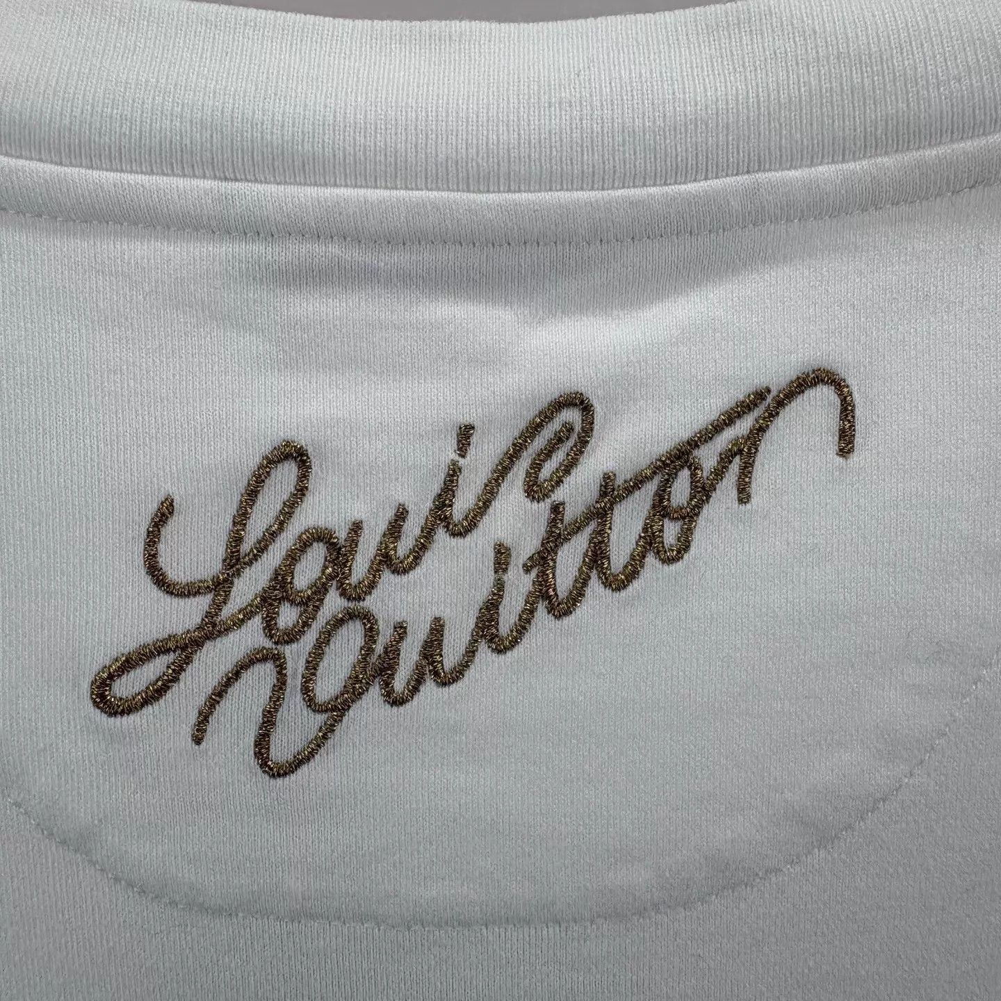 Louis Vuitton LV Double Dog Badge Short Tee L Mint Size US L / EU 52-54 / 3 - 3 Thumbnail