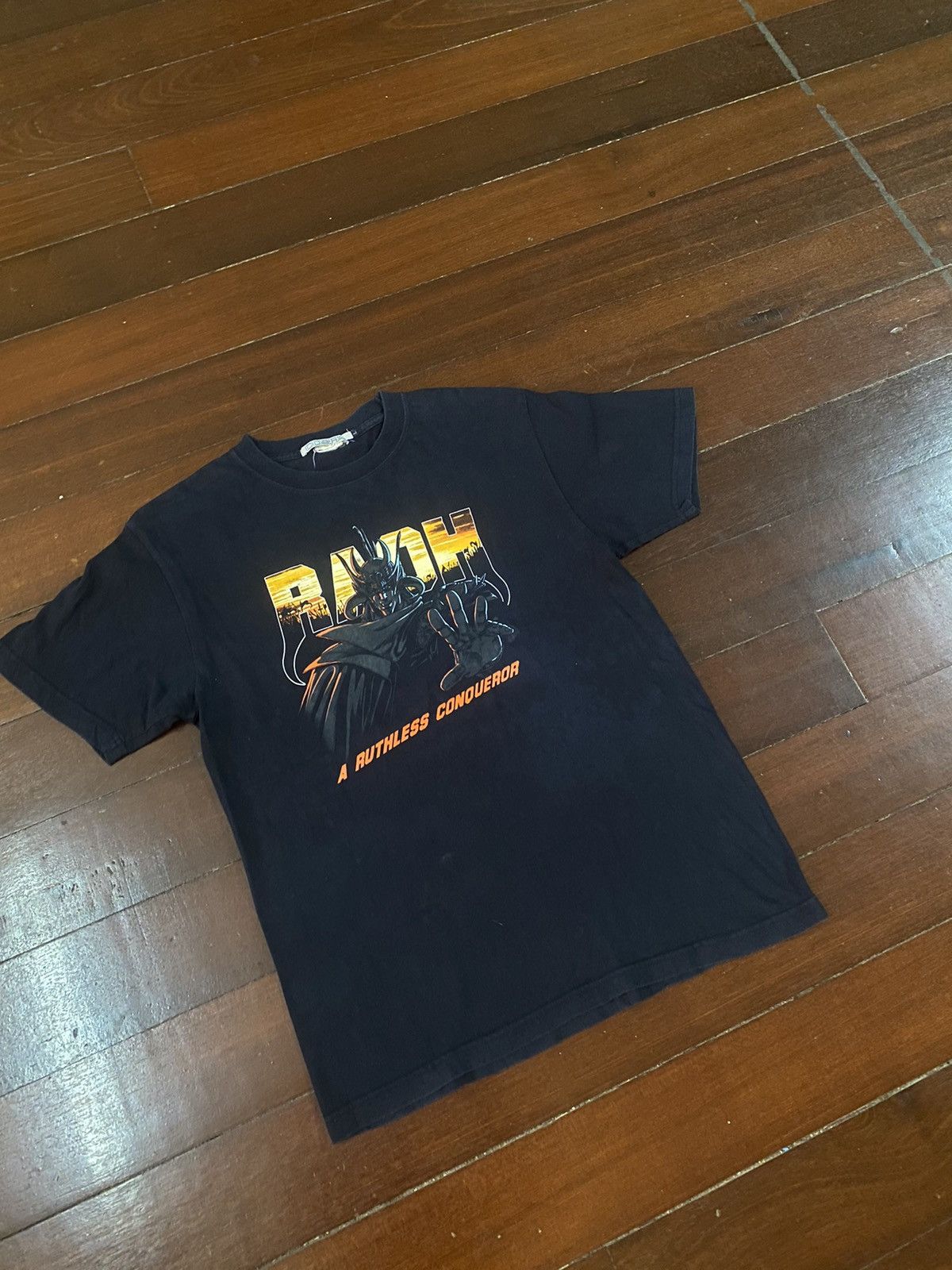 Anime × Beauty Beast × Vintage fire vintage ROAH fist of the north star anime manga cospa Size US L / EU 52-54 / 3 - 3 Thumbnail