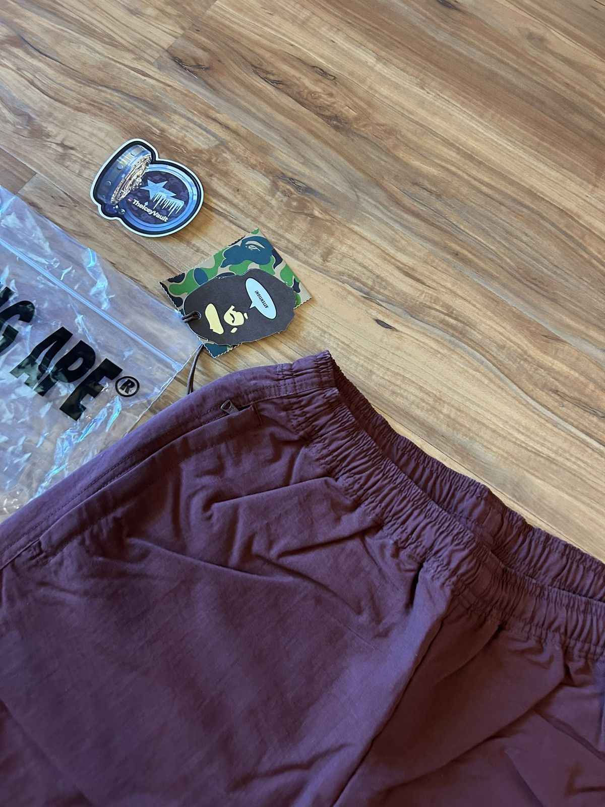 Bape NEW Bape Burgundy Bape Sta Beach Shorts Size US 36 / EU 52 - 6 Thumbnail