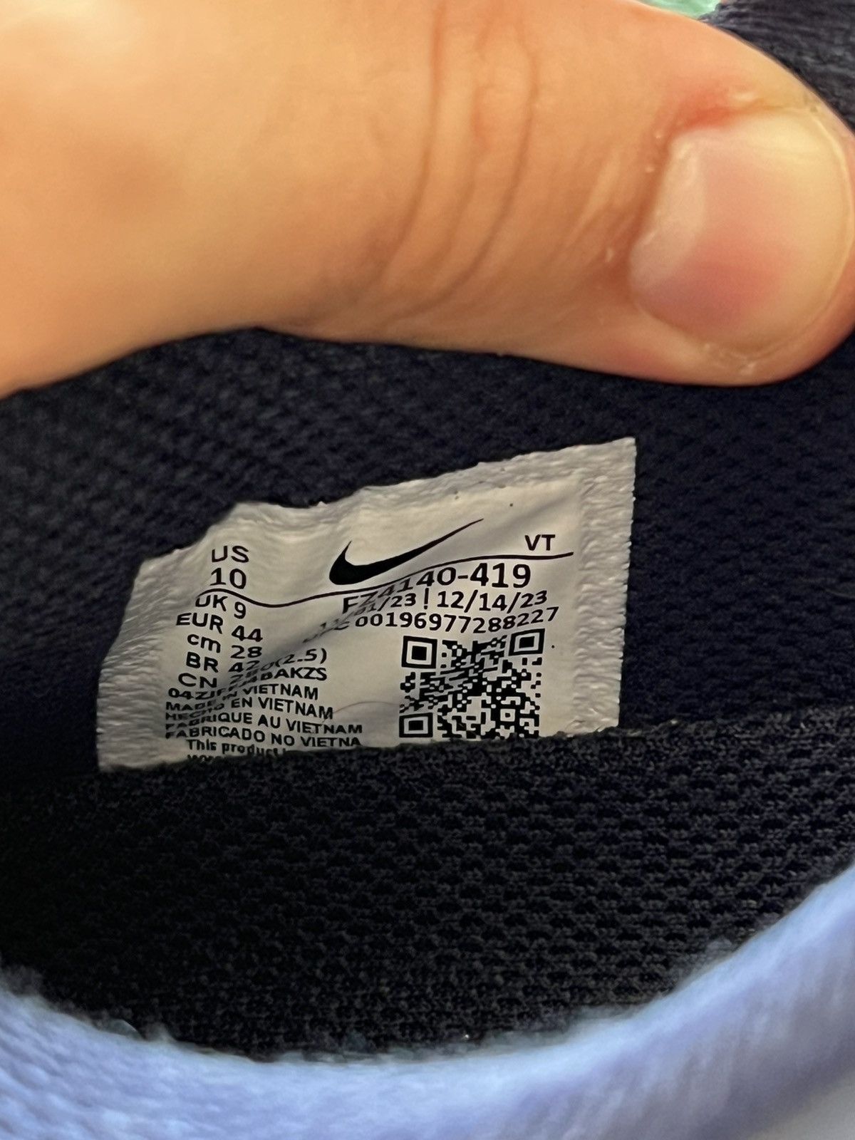 Nike ‼️Vintage Nike Air Max Waffle Skin 2013 Deep Blue Sneakers‼️ Size US 10 / EU 43 - 19 Thumbnail