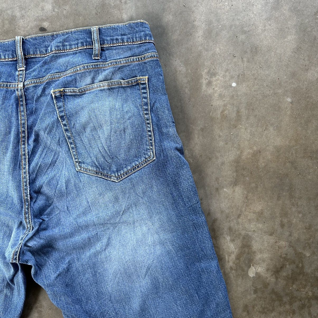 Japanese Brand Vintage Japanese Distressed Denim Faded Jean Pant Size US 38 / EU 54 - 14 Thumbnail