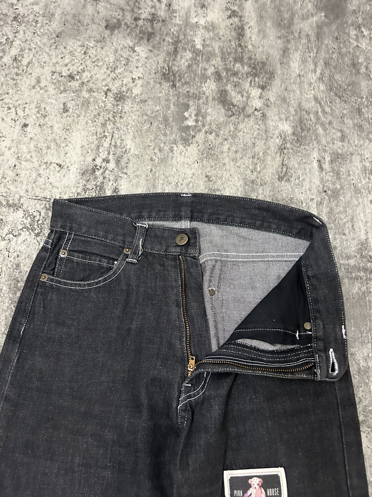 Japanese Brand × Karl Helmut × Pink House Pink House Bear Photo jeans Size US 27 - 10 Thumbnail