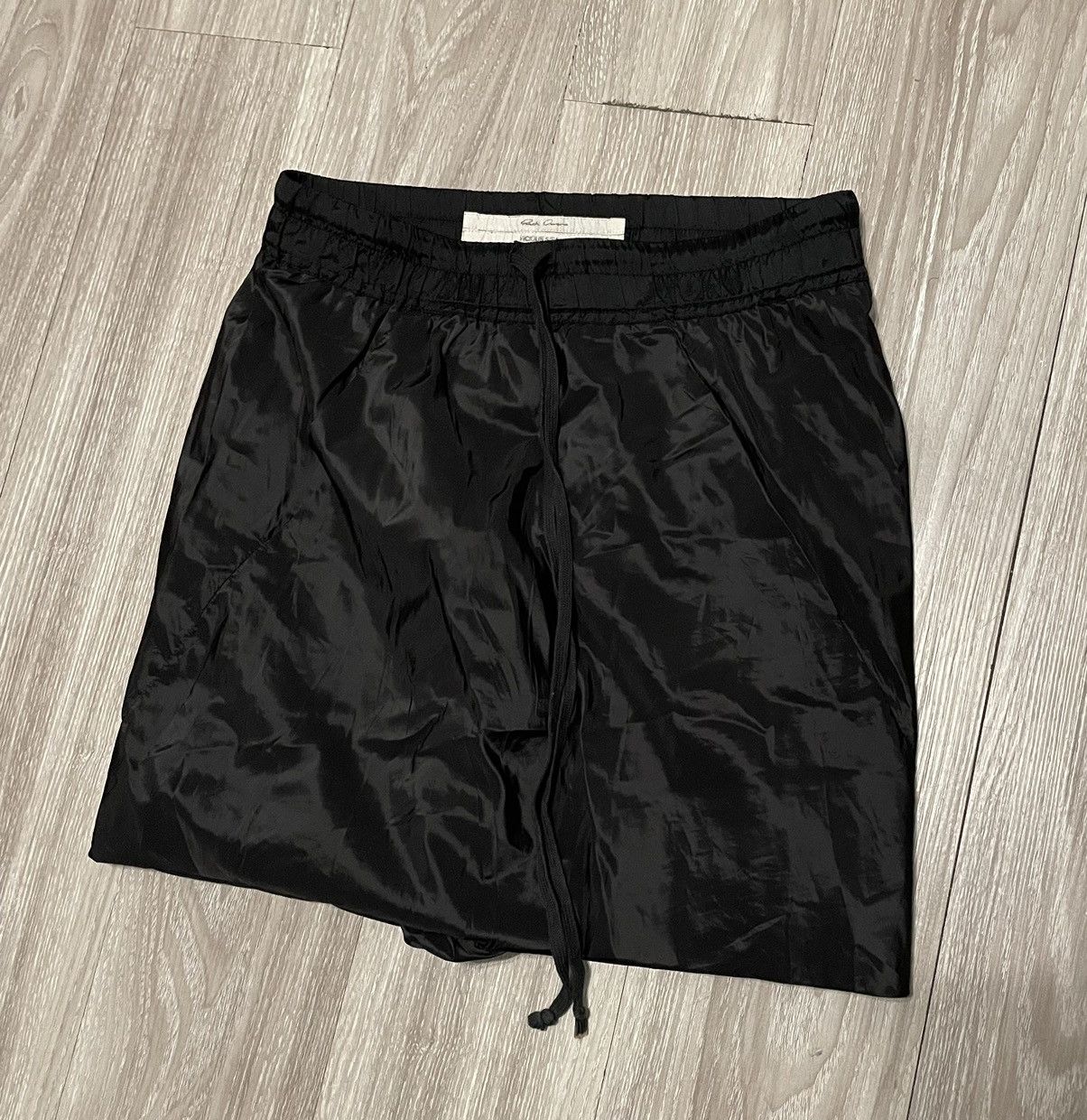 Buy Rick Owens Drawstring Karloff Shorts 'Black' - RU19F4399