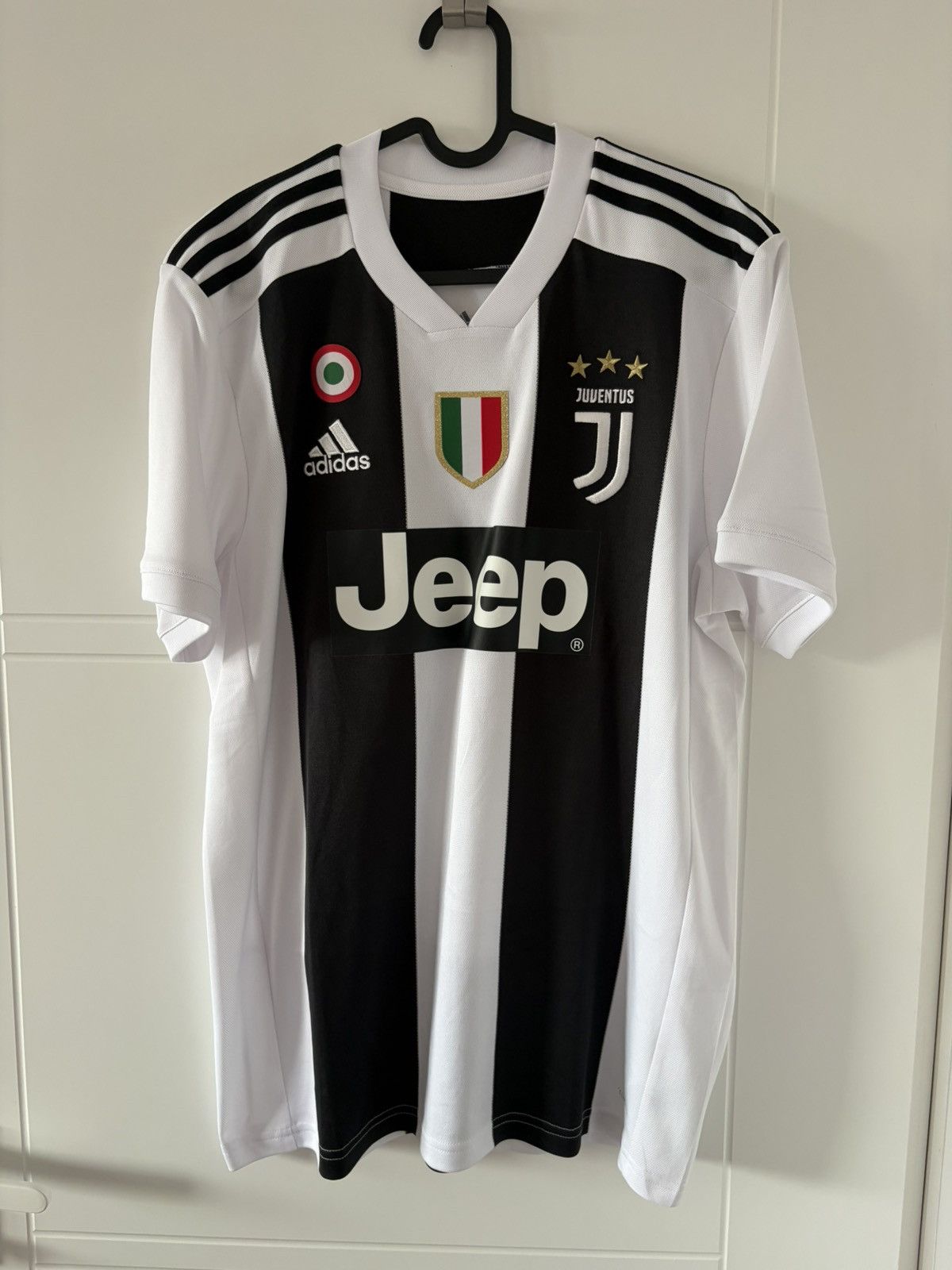 Juventus adidas 2018/2019 domowa Bernardeschi — zdjęcie 3