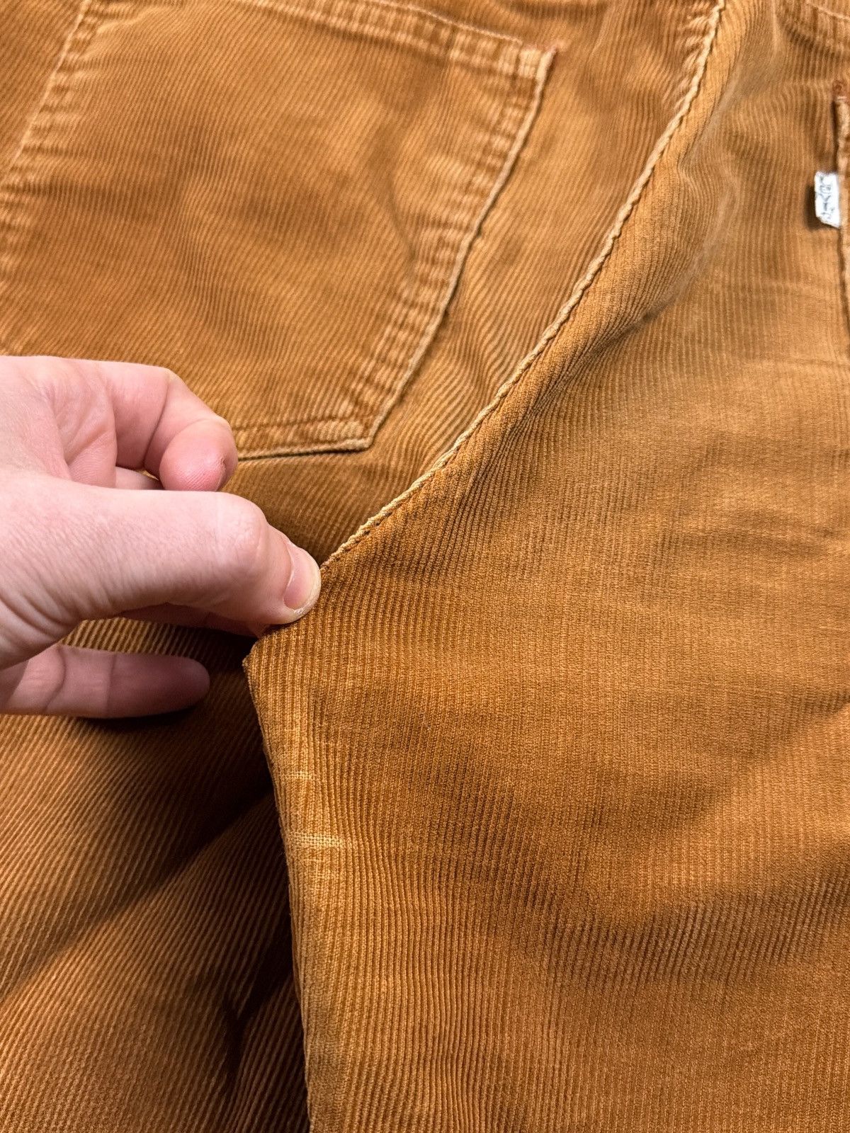 Levi's 1980s - Levi’s 646 Corduroy Flare Pant Size US 34 / EU 50 - 9 Thumbnail