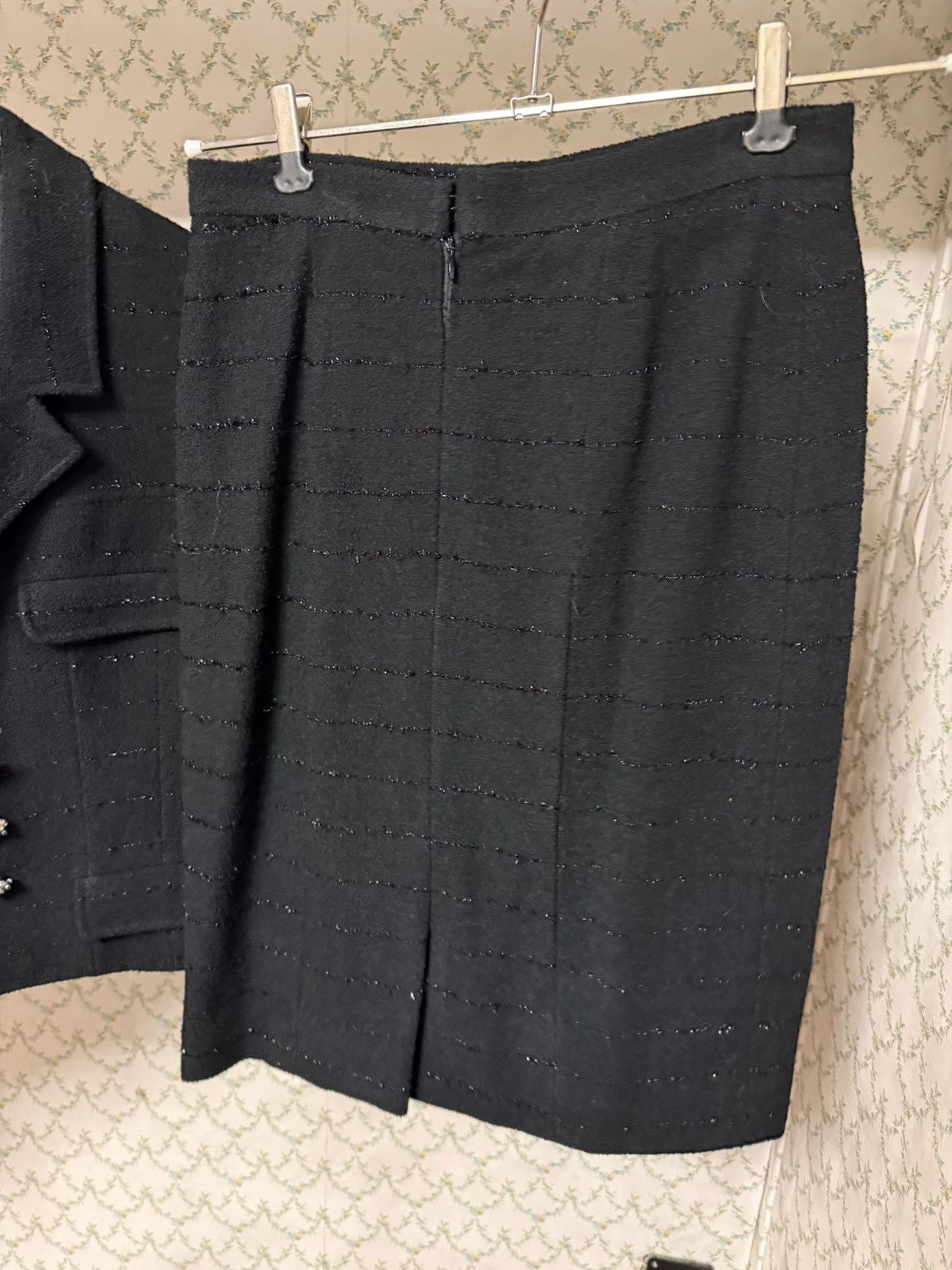 Chanel Chanel Set Blazer and Skirt Size M / US 6-8 / IT 42-44 - 7 Thumbnail