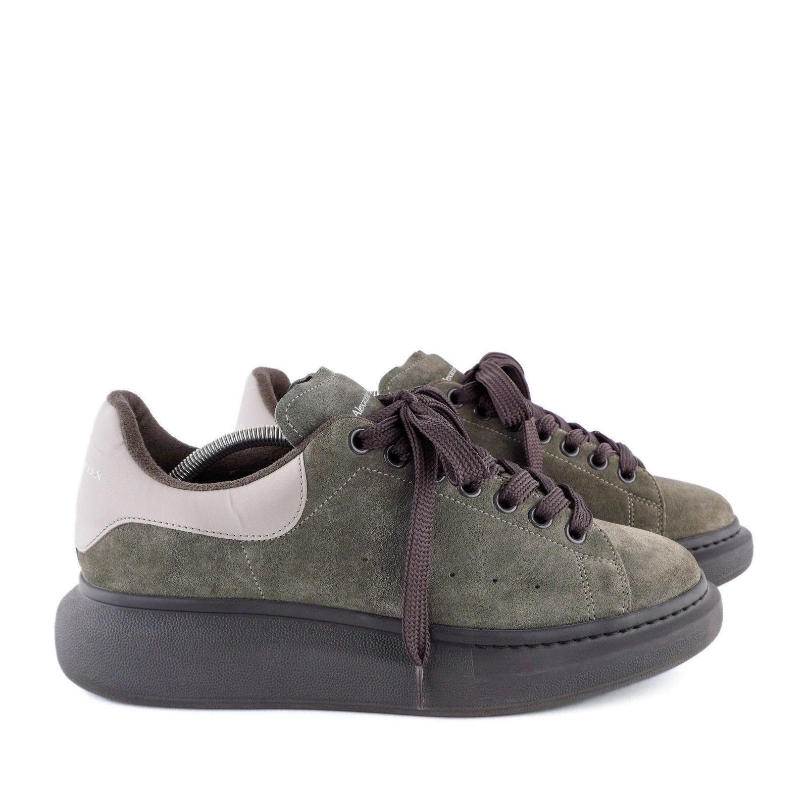 Alexander McQueen Alexander Mcqueen Grey Logo Embossed Oversized Sneakers Size US 11 / EU 44 - 3 Thumbnail