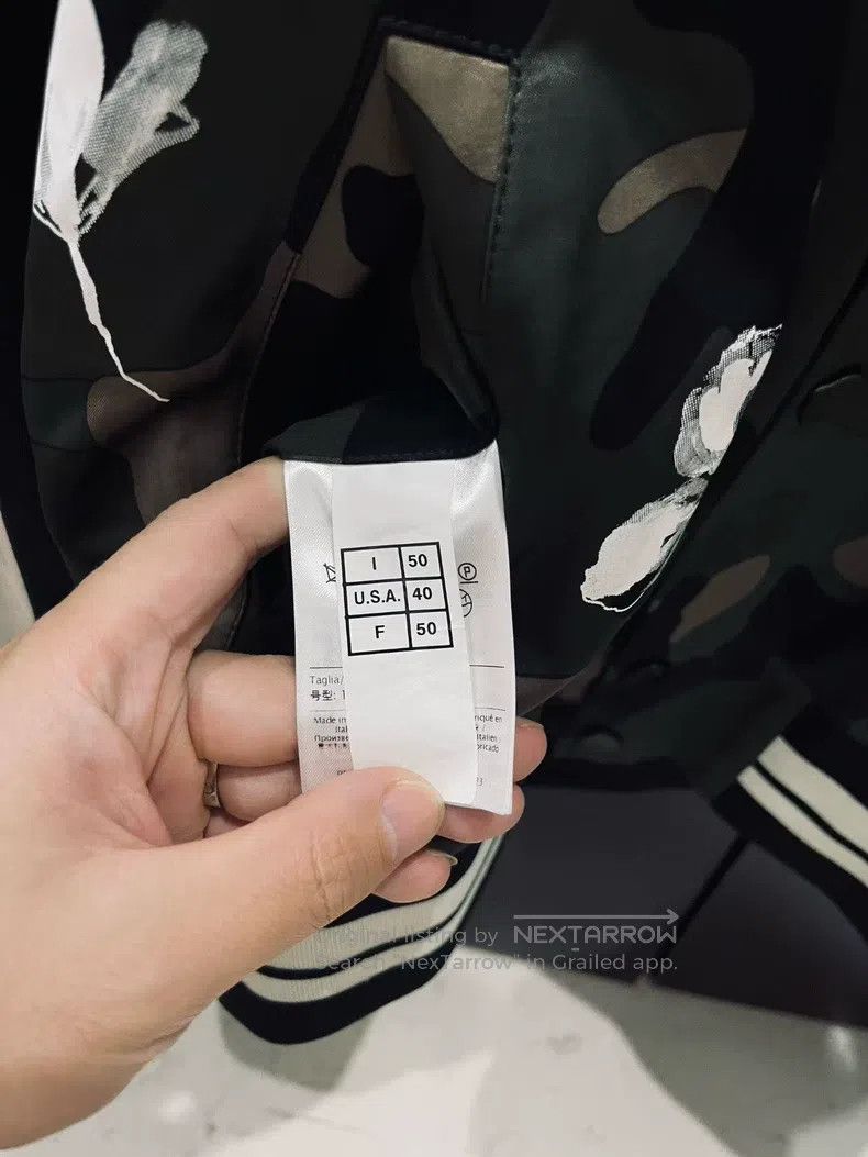 Valentino Valentino Butterfly hand-painted heavy work camouflage jac Size US L / EU 52-54 / 3 - 6 Thumbnail