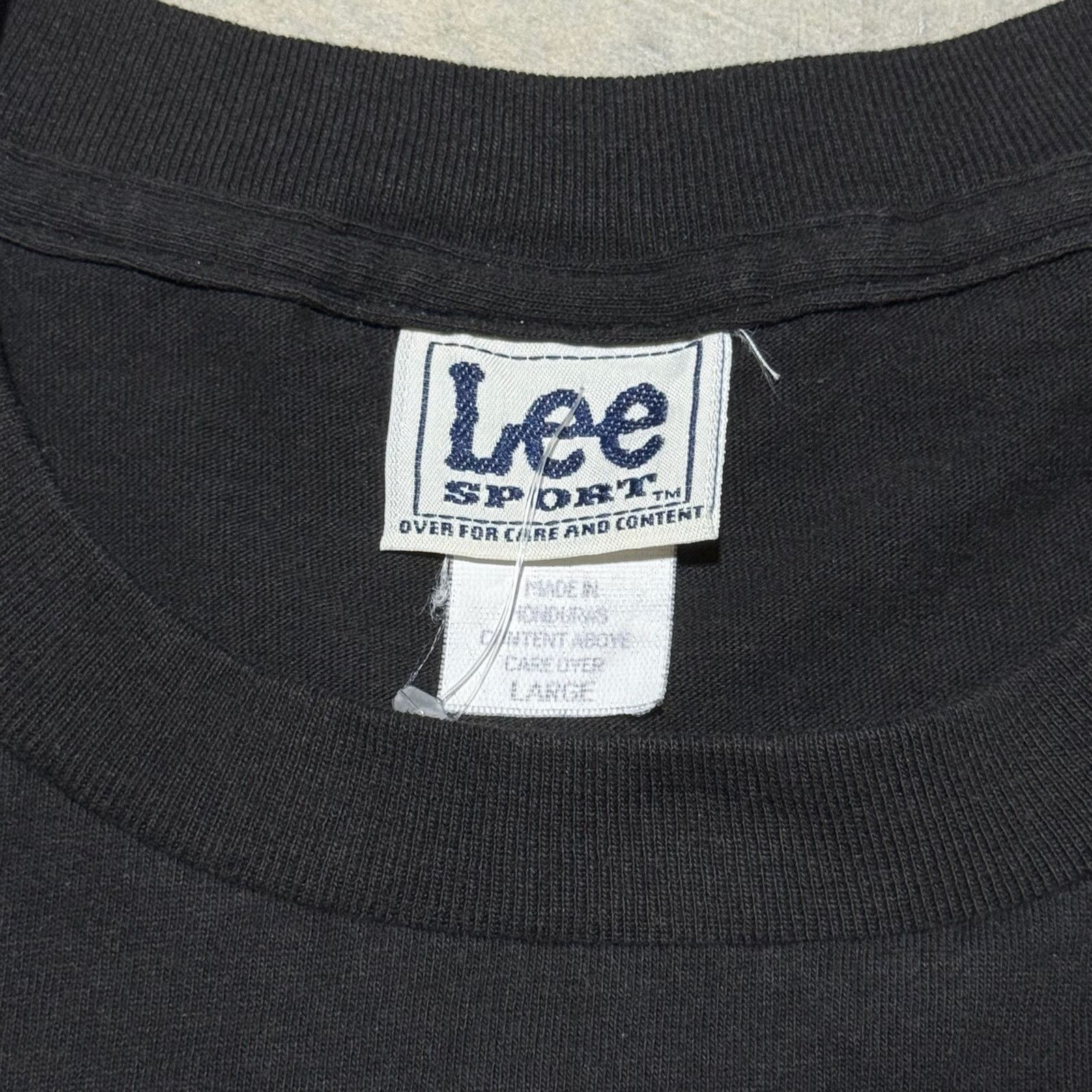 Lee Vintage 90s Kobe Bryant Rap T-shirt L Big Face LA Lakers Size US L / EU 52-54 / 3 - 2 Thumbnail