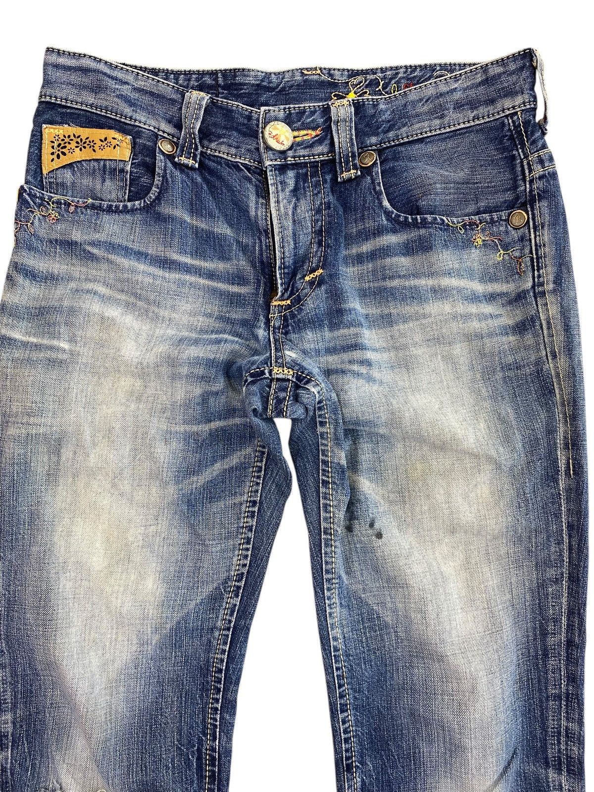 Edwin Edwin Faded Blue Wash Ripped Style Straight Cut Jeans Size US 32 / EU 48 - 2 Thumbnail