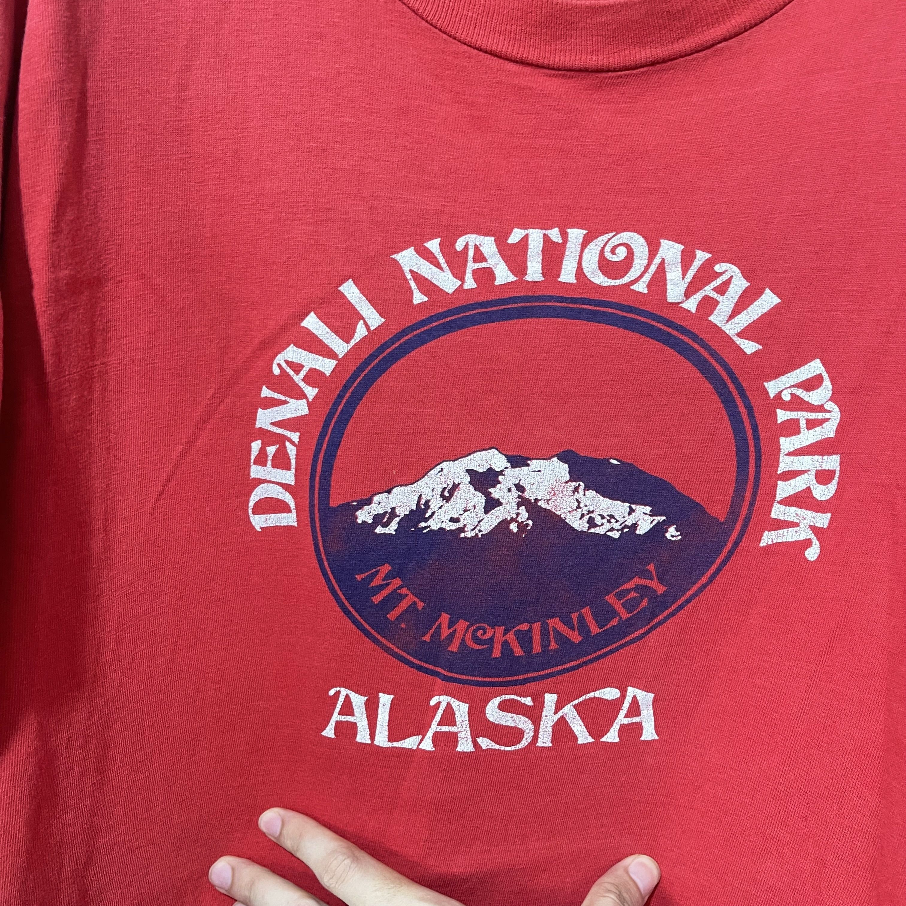Vintage Vintage 90s Mount McKinley Alaska T-Shirt Size US XL / EU 56 / 4 - 2 Thumbnail