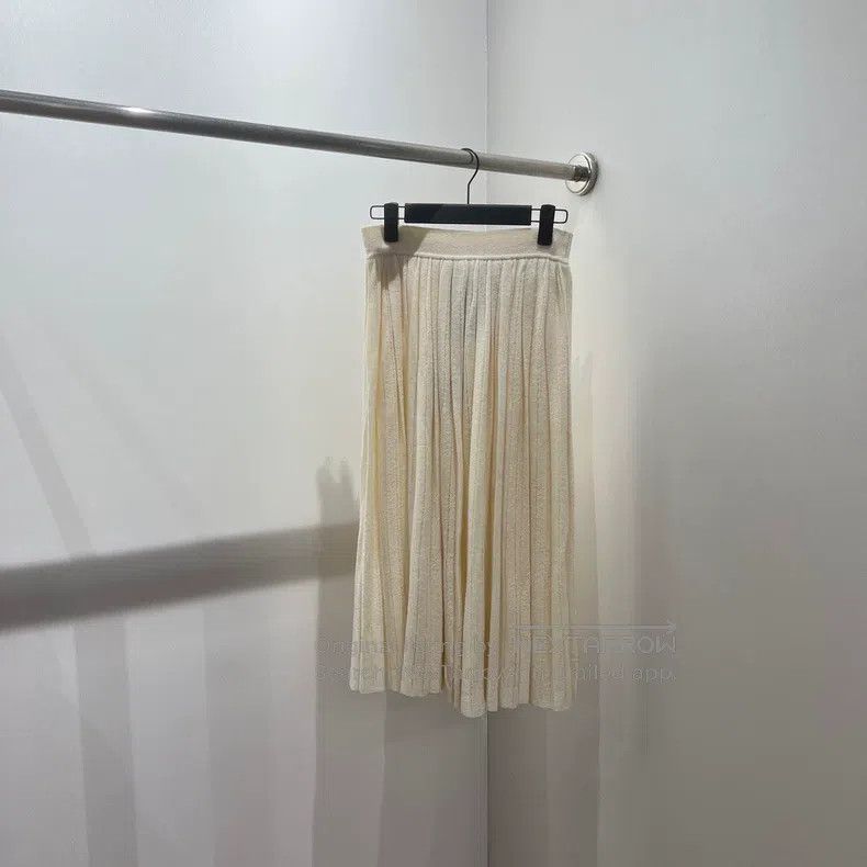 Loro Piana Loro Piana size S Cashmere Pleated Skirt Size 24" / US 00 / IT 34 - 2 Thumbnail