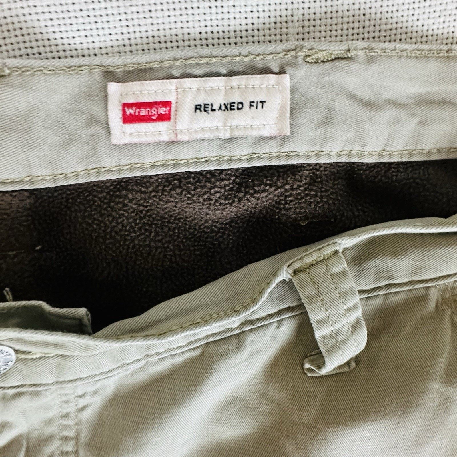 Wrangler Wranglers Men's Thermal Fit Cargo Pants Brown Tech Pockets Size US 39 - 8 Thumbnail