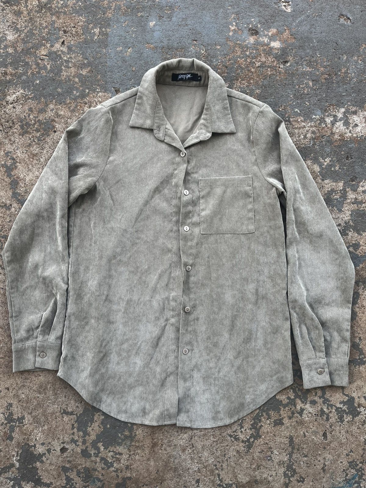 Nasty Gal Nasty Gal Beige corduroy button up Size S / US 4 / IT 40 - 1 Thumbnail
