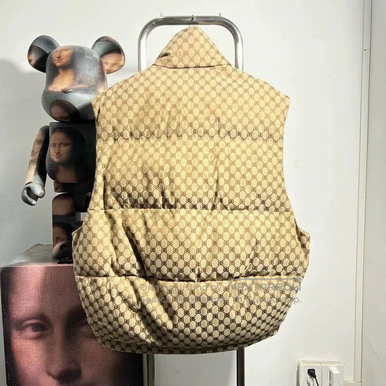 Balenciaga Balenciaga x Gucci Printed Down Vest . Size US XS / EU 42 / 0 - 2 Thumbnail