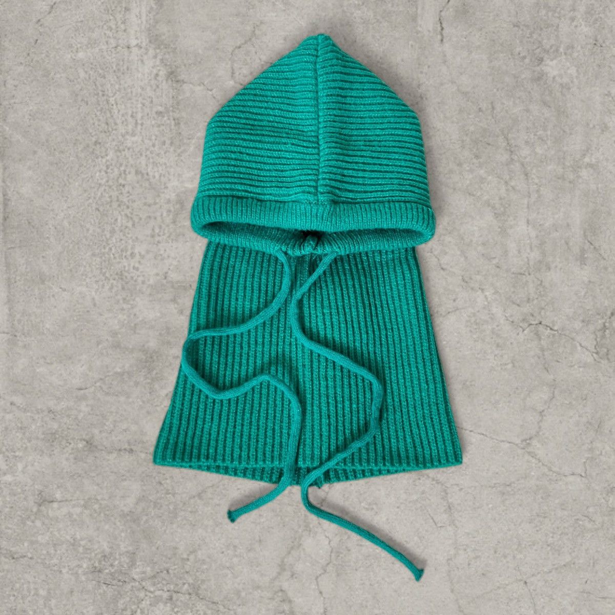 Japanese Brand Vintage style green bonnet snood hood scarf hat. One size Size ONE SIZE - 4 Thumbnail