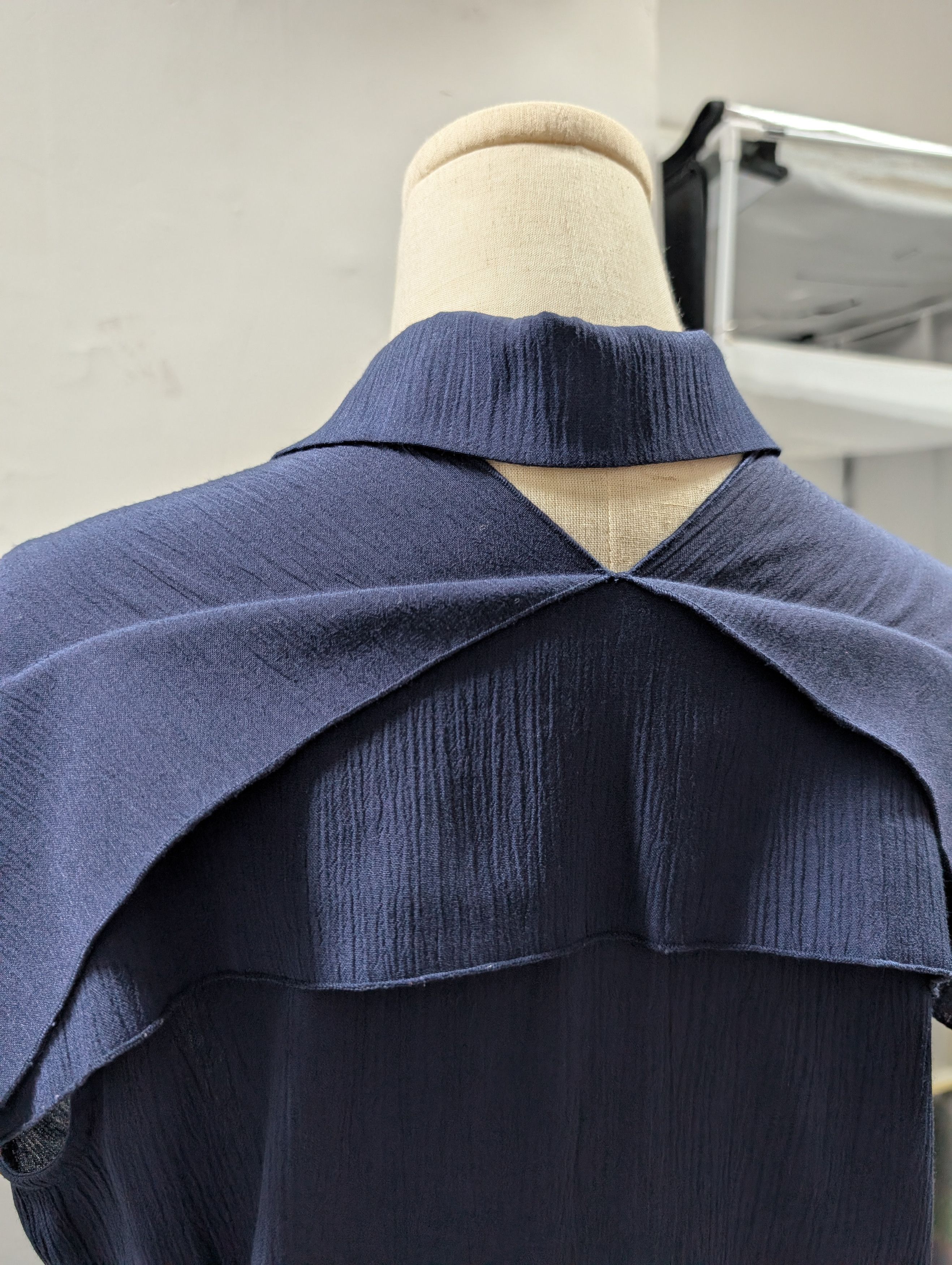 Lanvin Lanvin Blue V-Neck Silk Dress Size S / US 4 / IT 40 - 5 Thumbnail