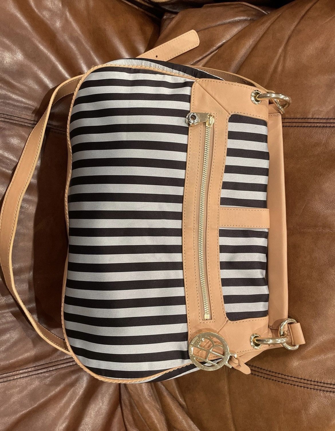 Henri Bendel Henri Bendel The B&W Messenger Centennial Stripe Bag Size ONE SIZE - 2 Thumbnail