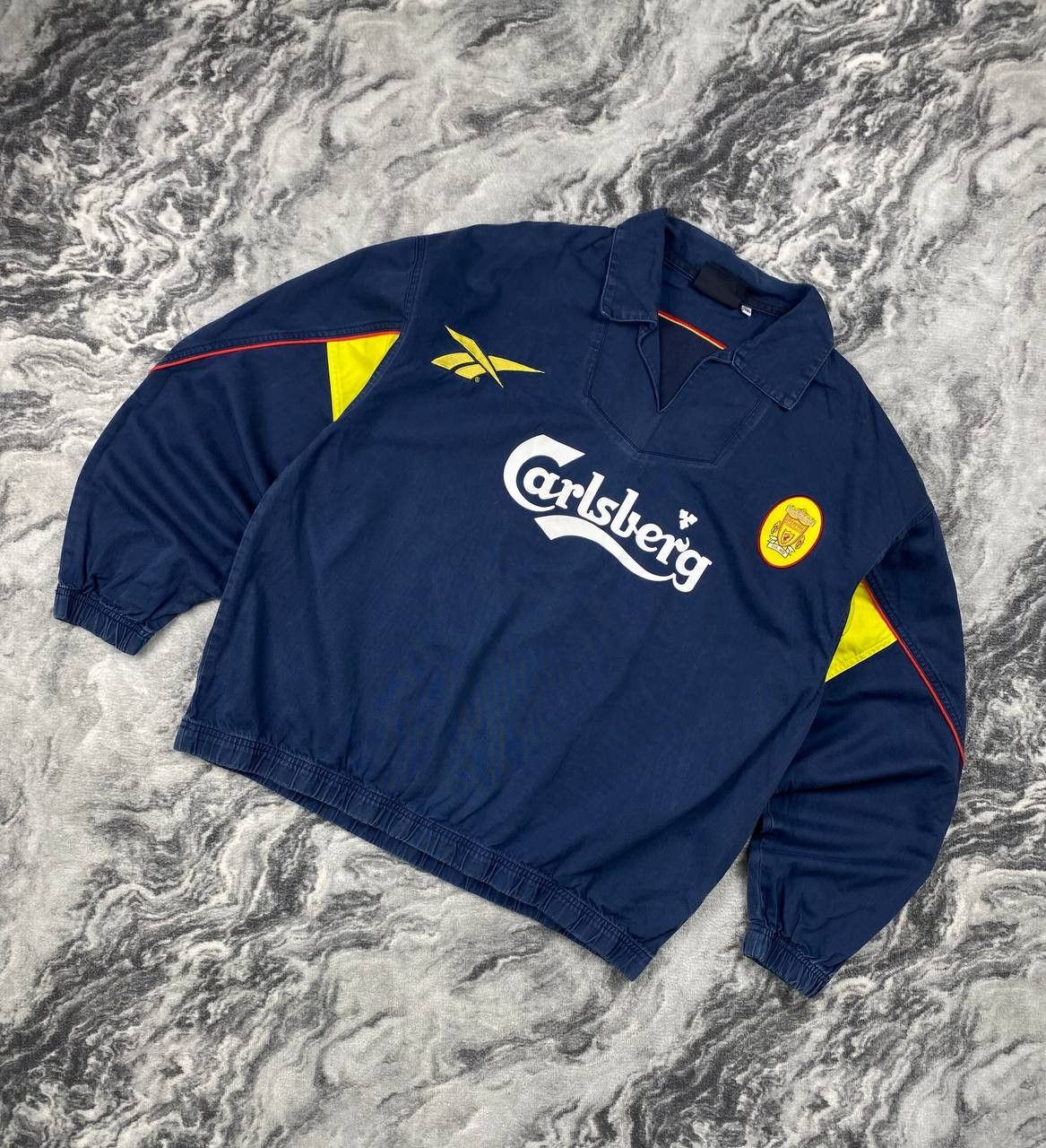 Reebok Vintage Reebok Liverpool 1997 1999 Training Football Size US L / EU 52-54 / 3 - 1 Thumbnail