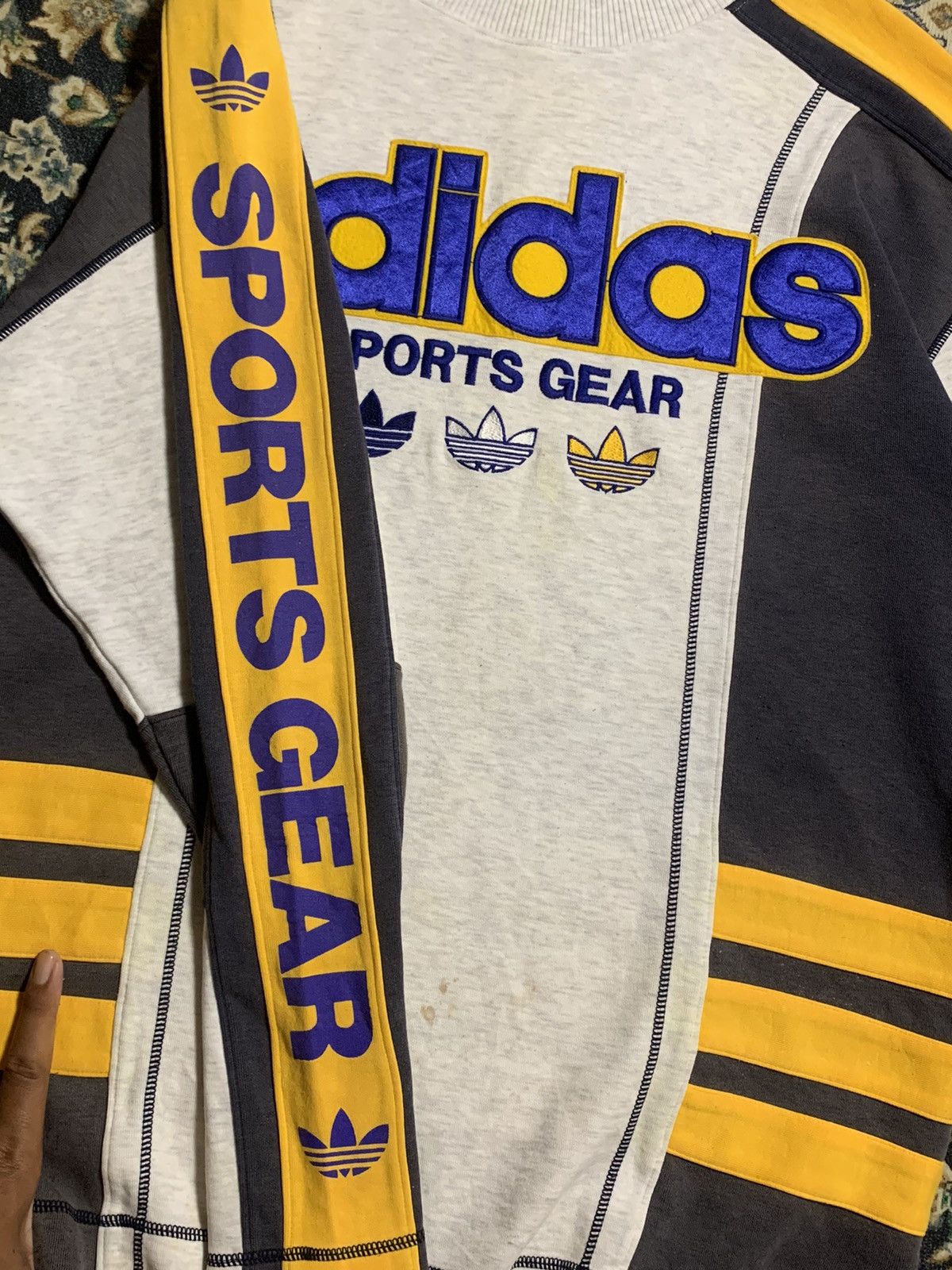 Adidas Rare Design Vintage Adidas Trefoil Size US L / EU 52-54 / 3 - 6 Thumbnail