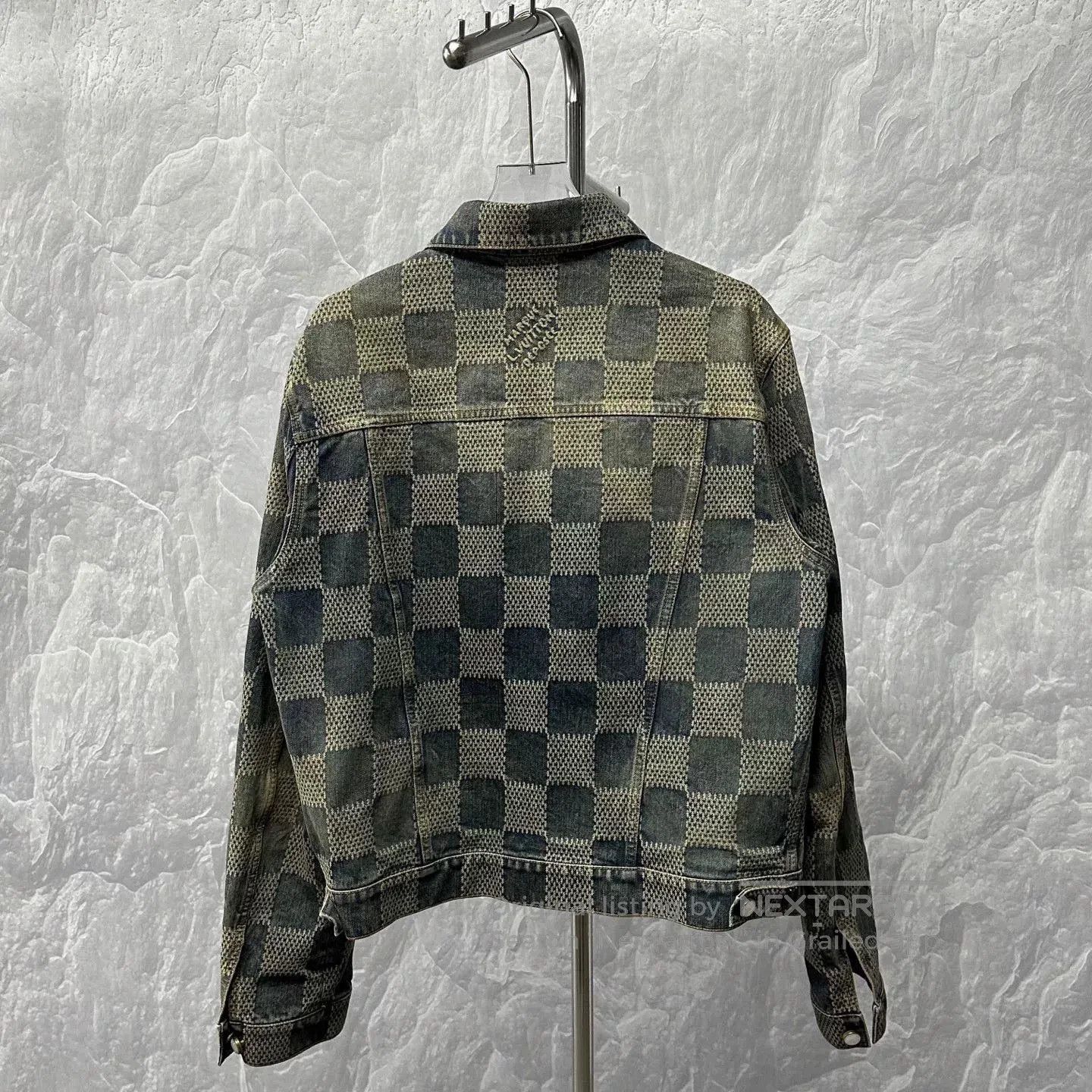 Louis Vuitton louis vuitton ss24 checkered denim jacket. Size US L / EU 52-54 / 3 - 2 Thumbnail
