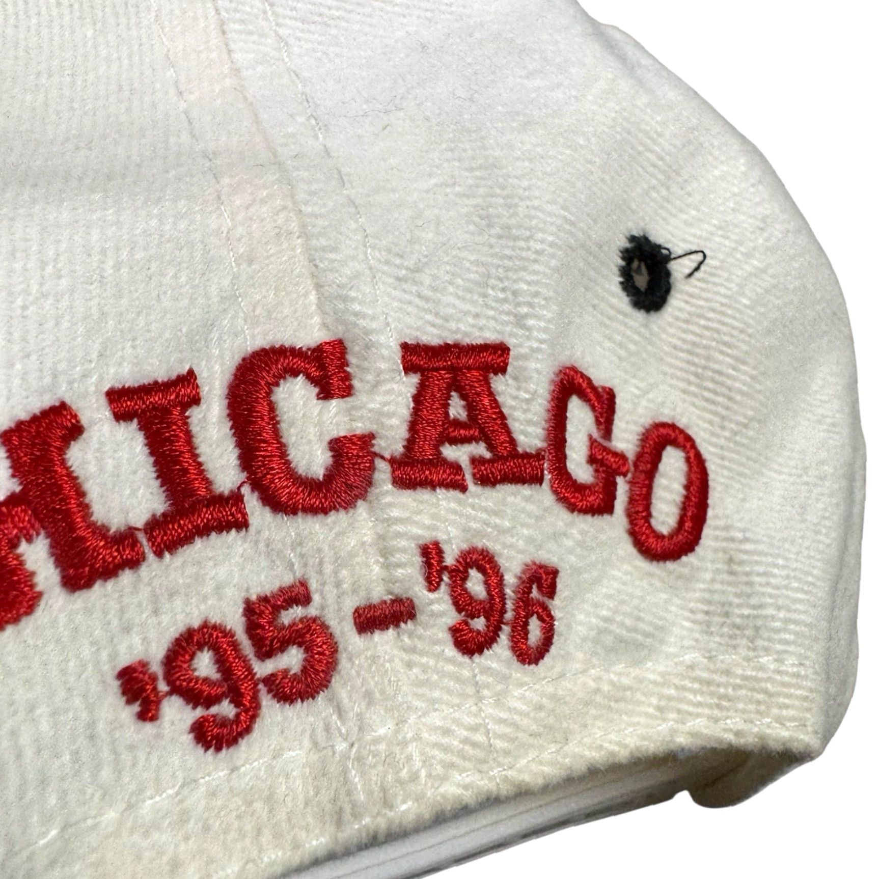Vintage VINTAGE Nissan Chicago Bulls Hat 95 96 90s 3-peat Adult Snapback Trucker Cap Size ONE SIZE - 7 Thumbnail