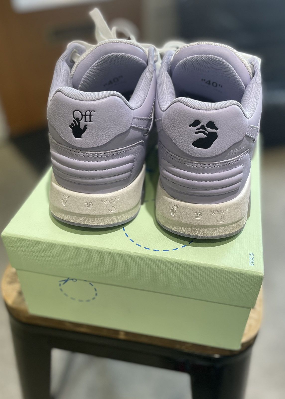 Off-White Off-White Out Of Office Calf Leather Sneakers White/Purple Size US 10 / IT 40 - 7 Thumbnail