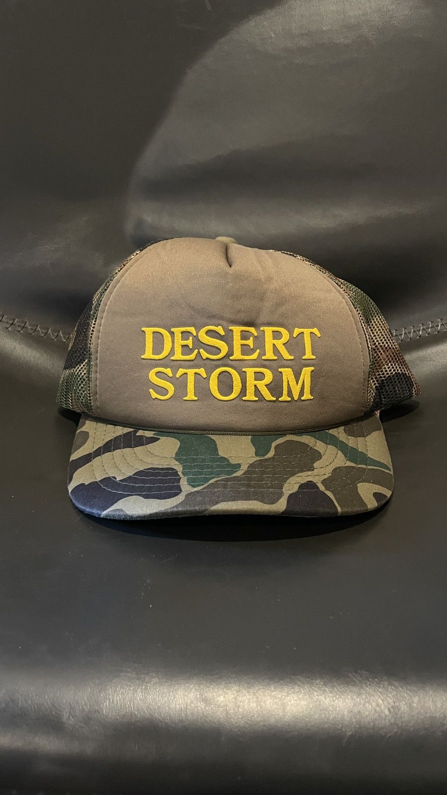 Vintage Vintage Desert Storm Camo Trucker Hat classic 90s Military Size ONE SIZE - 1 Thumbnail