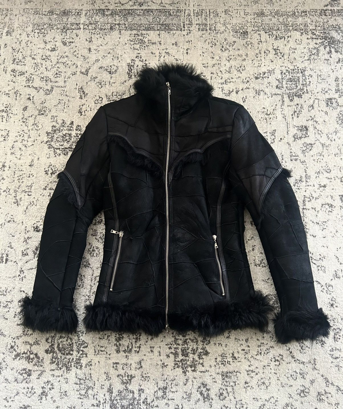 ジャケット・アウター 00s gostar de fuga leather down jacket GOSTAR DE FUGA Fuga fur jacket | Grailed