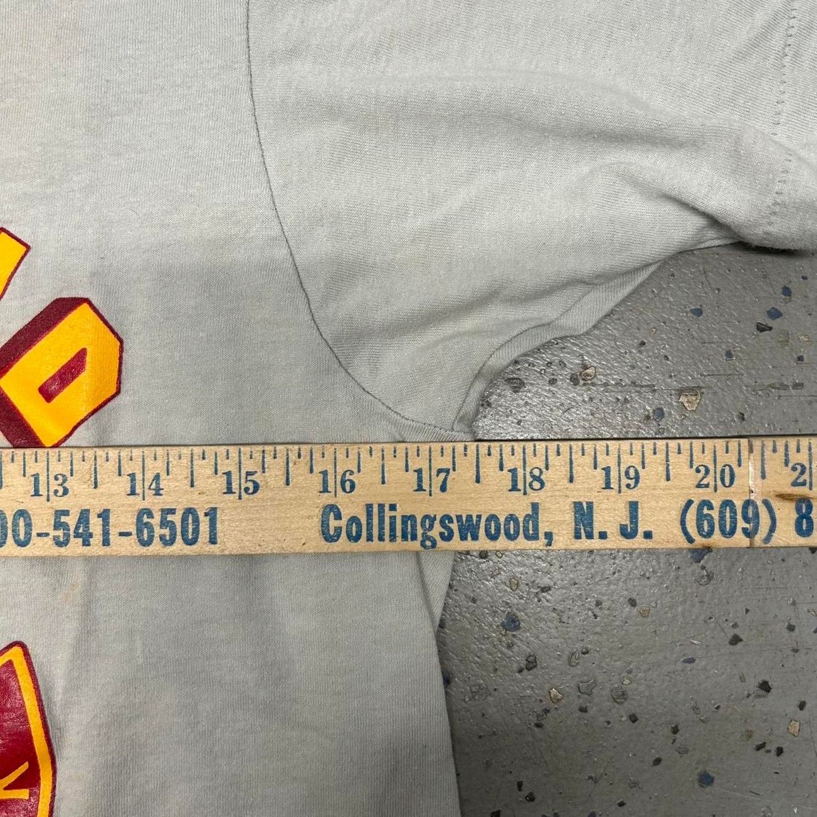 Other 1980s USAMRIID Research For The Soldier cotton t-shirt Size US M / EU 48-50 / 2 - 5 Thumbnail