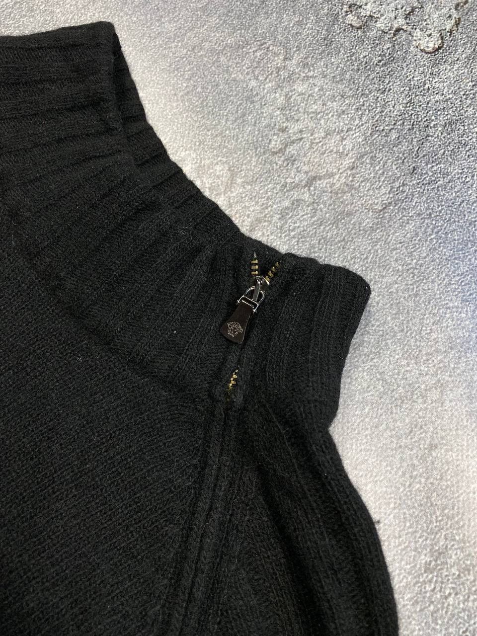 Versace Rare Vintage Versace Jeans Couture Sweater XL Size US XL / EU 56 / 4 - 4 Thumbnail