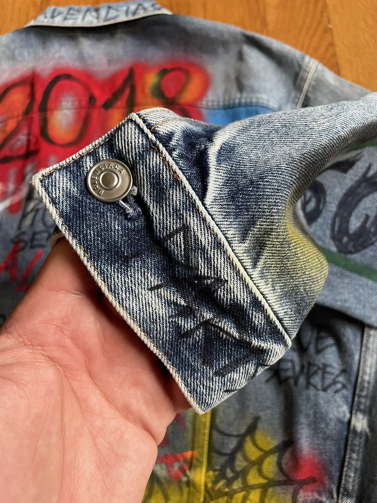 Balenciaga BALENCIAGA GRAFFITI DENIM JACKET Size US M / EU 48-50 / 2 - 9 Thumbnail