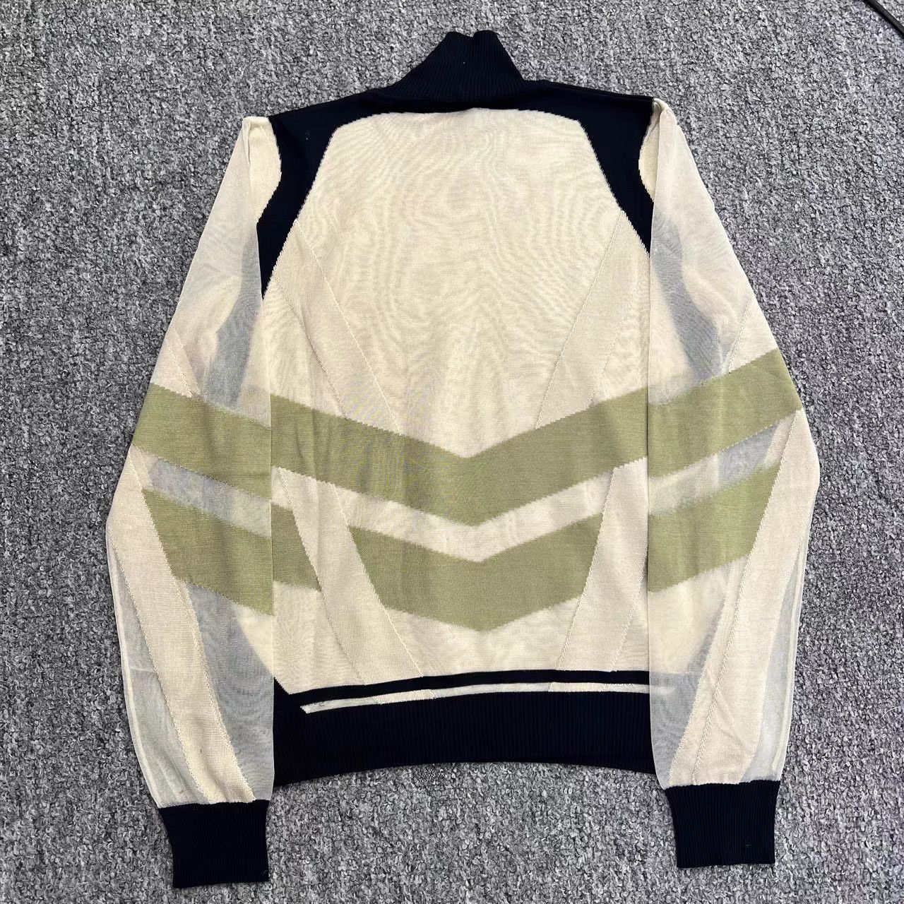 Fendi Fendi Color-Blocked Pattern Knit Long Sleeve K12 Size XS / US 0-2 / IT 36-38 - 2 Thumbnail