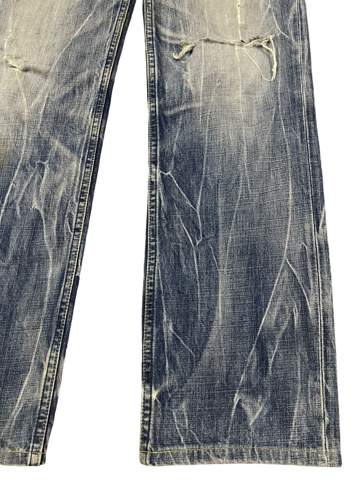 Levi's Vintage 90s Levis Blue Wash Style Distress Style Jeans Size US 32 / EU 48 - 6 Thumbnail
