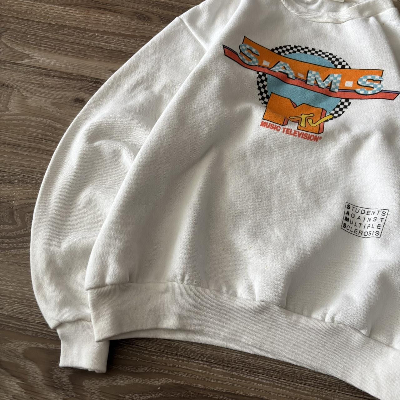 Vintage Crazy Vintage 80s White MTV Pullover Crewneck Sweatshirt! Size M Size US M / EU 48-50 / 2 - 3 Thumbnail