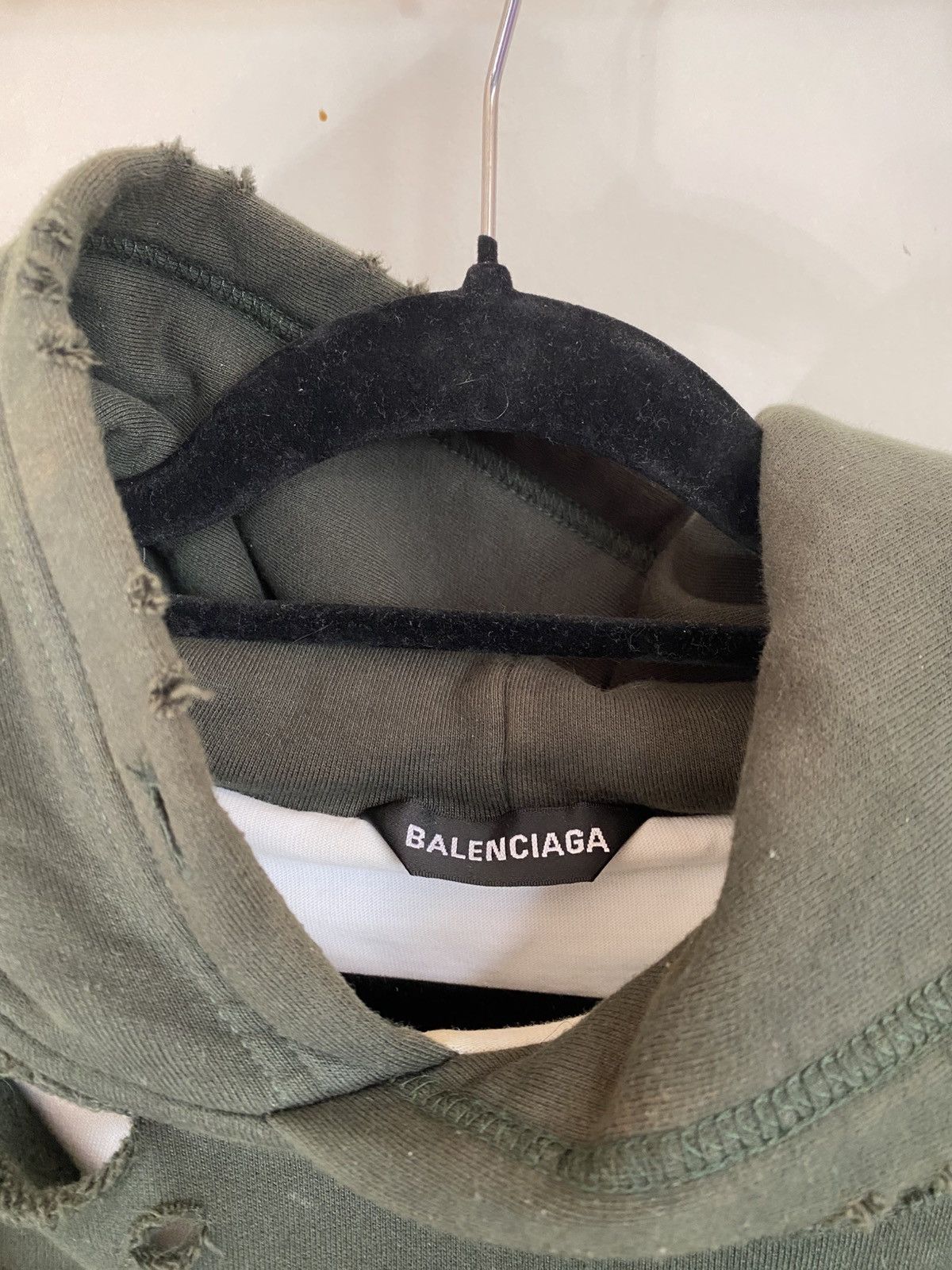 Balenciaga Balenciaga Caps Destroyed Oversize Fit Hoodie Size S / US 4 / IT 40 - 3 Thumbnail