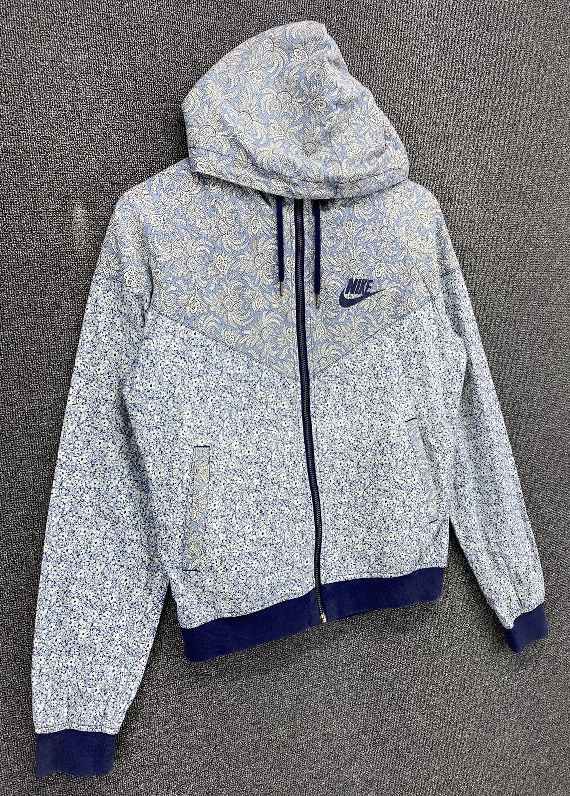 Nike Vintage Nike Paisley Hoodie Jacket Size L / US 10 / IT 46 - 2 Thumbnail