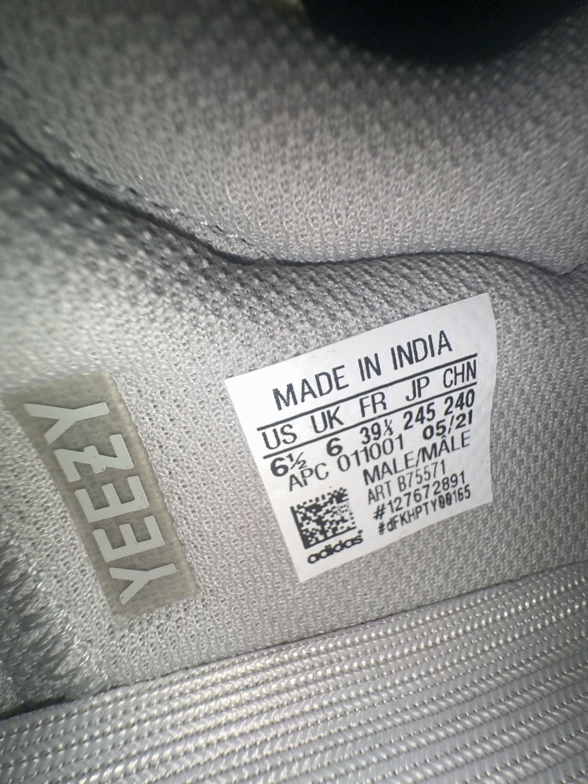 Adidas Yeezy boost 700 Adidas 6.5 U.S. Size US 6.5 / EU 39-40 - 6 Thumbnail