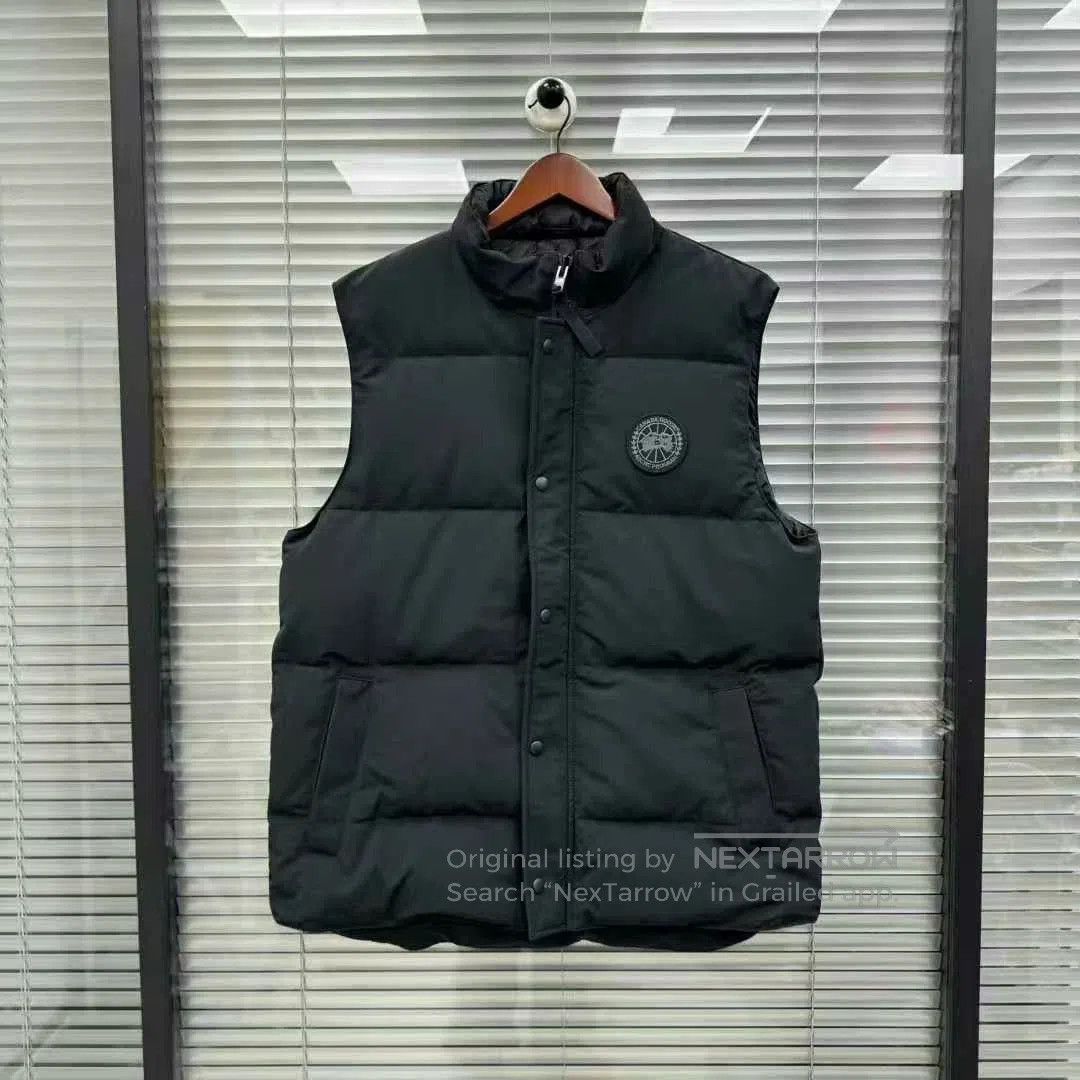 Canada Goose canada goose black label down vest. Size US XL / EU 56 / 4 - 1 Thumbnail