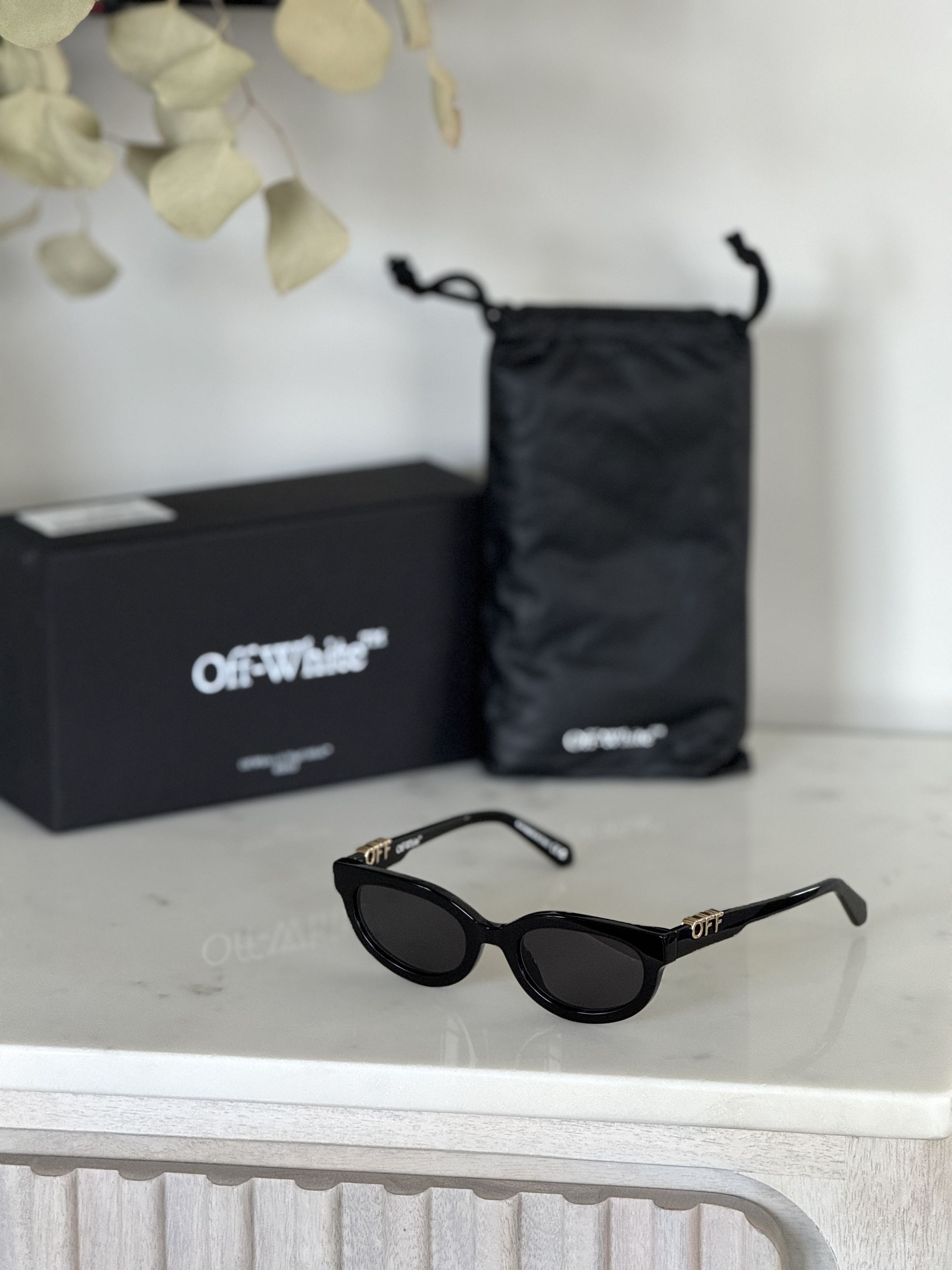 Off-White Off-White SPARKS Women Sunglasses OERI13D 1007 NEW AUTHENTIC Size ONE SIZE - 10 Thumbnail