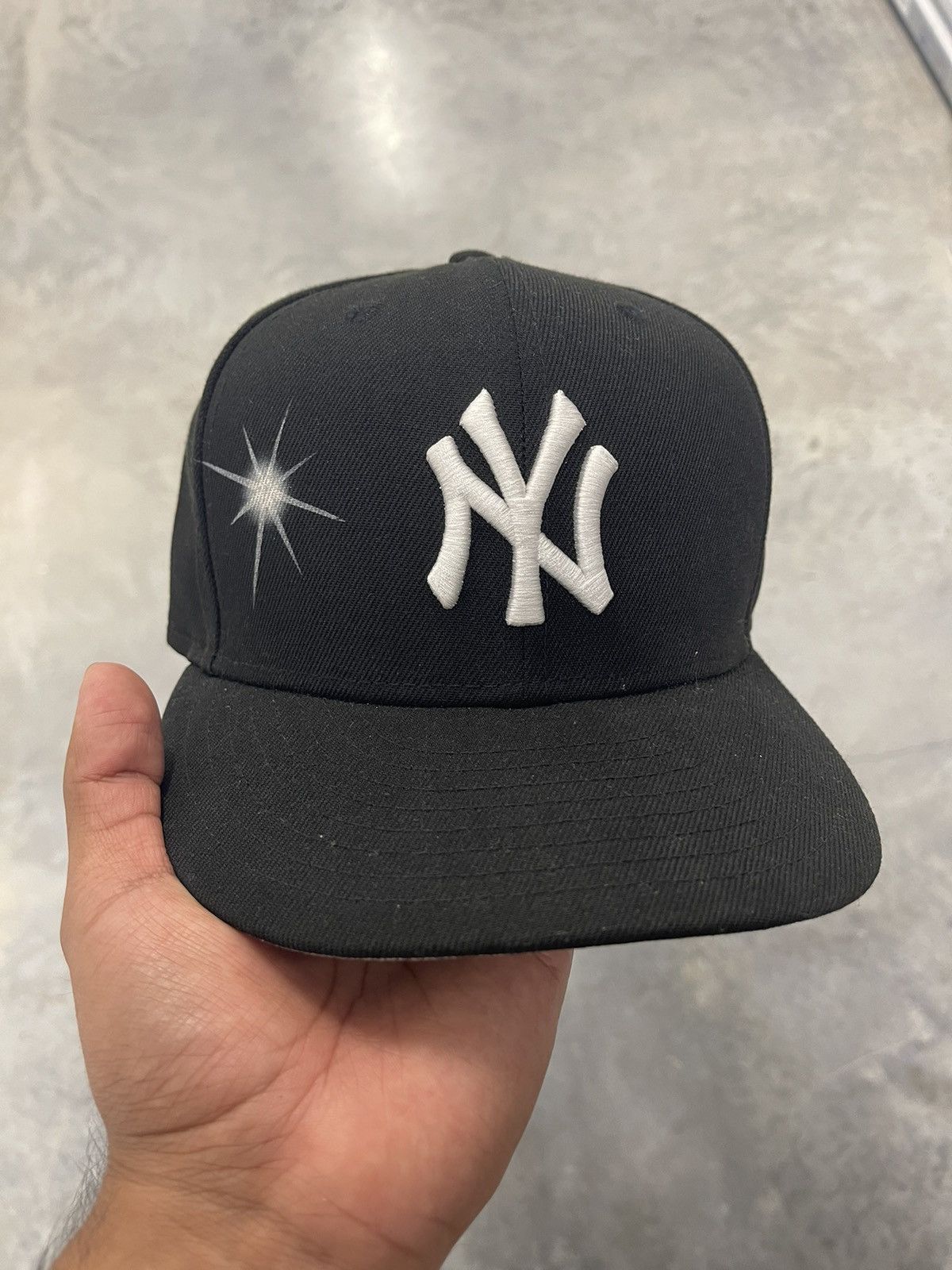 ay el ay en Ay El Ay En New York Yankees Black New Era Fitted - 7 1/4 ...