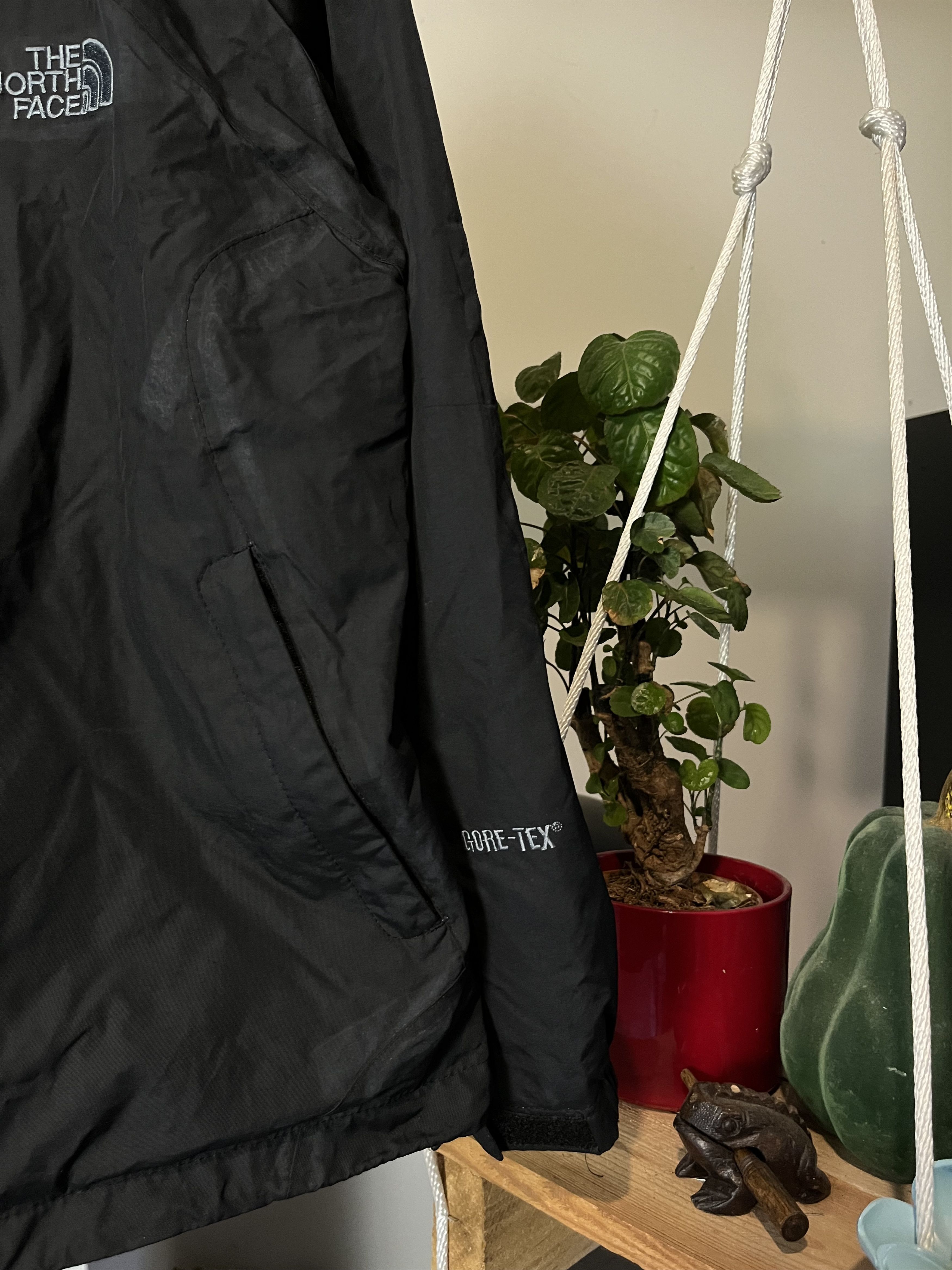 The North Face × Vintage Vintage The North Face Summit Series Gore-Tex Size US M / EU 48-50 / 2 - 4 Thumbnail