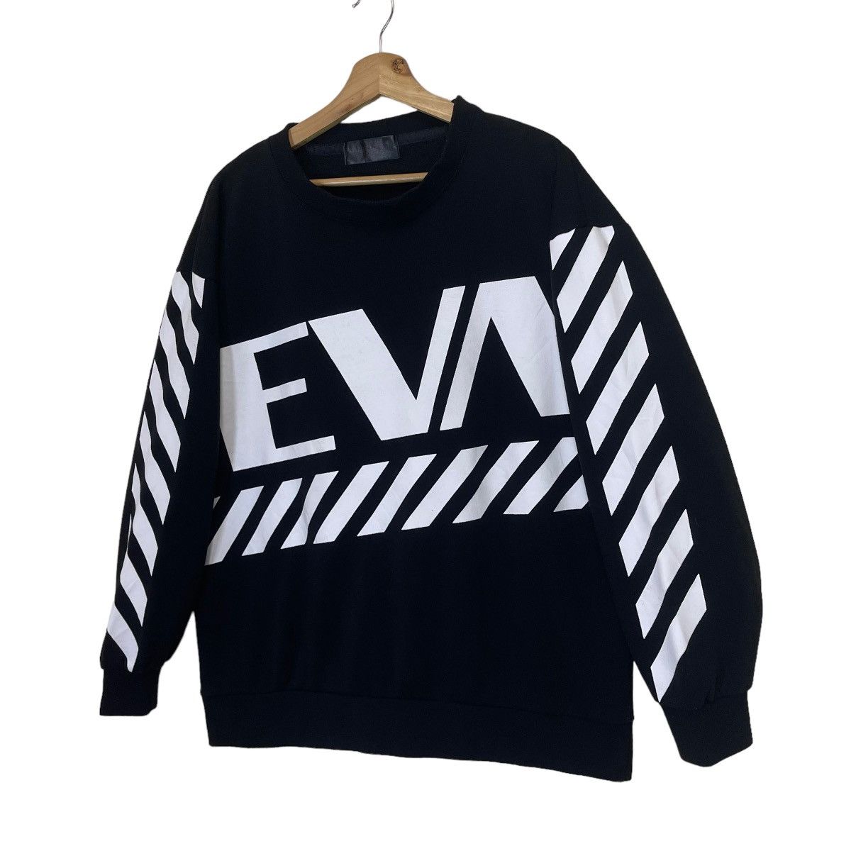 Anime × Japanese Brand Neon Genesis Evangelion Big Logo Crewneck Sweatshirt Size US L / EU 52-54 / 3 - 3 Thumbnail