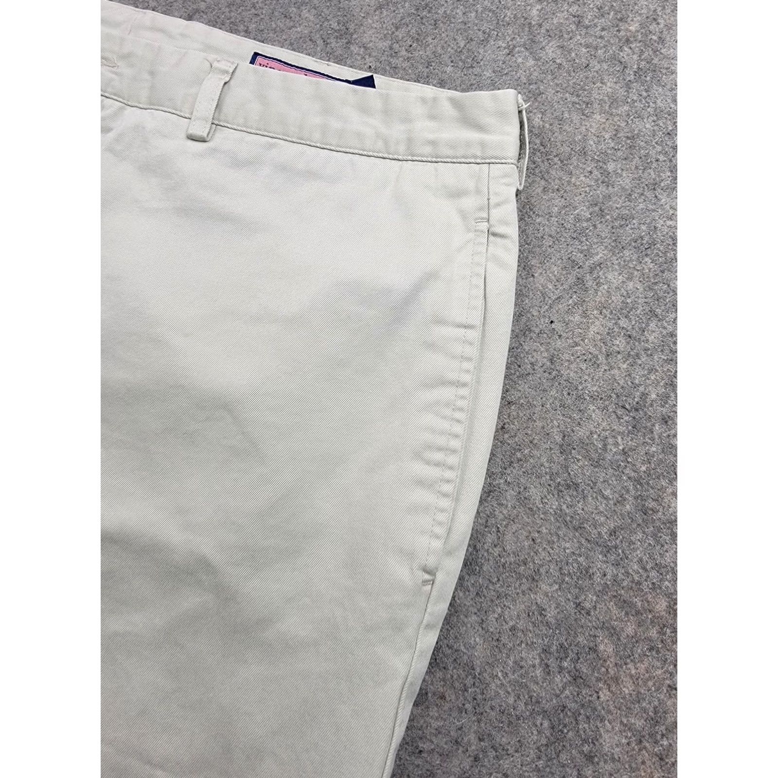 Vineyard Vines Vineyard Vines Pants Mens 38x32 Khaki Chino Flat Front Casual Beige Cotton Regular Straight Front Pocket Mens Size US 38 / EU 54 - 3 Thumbnail