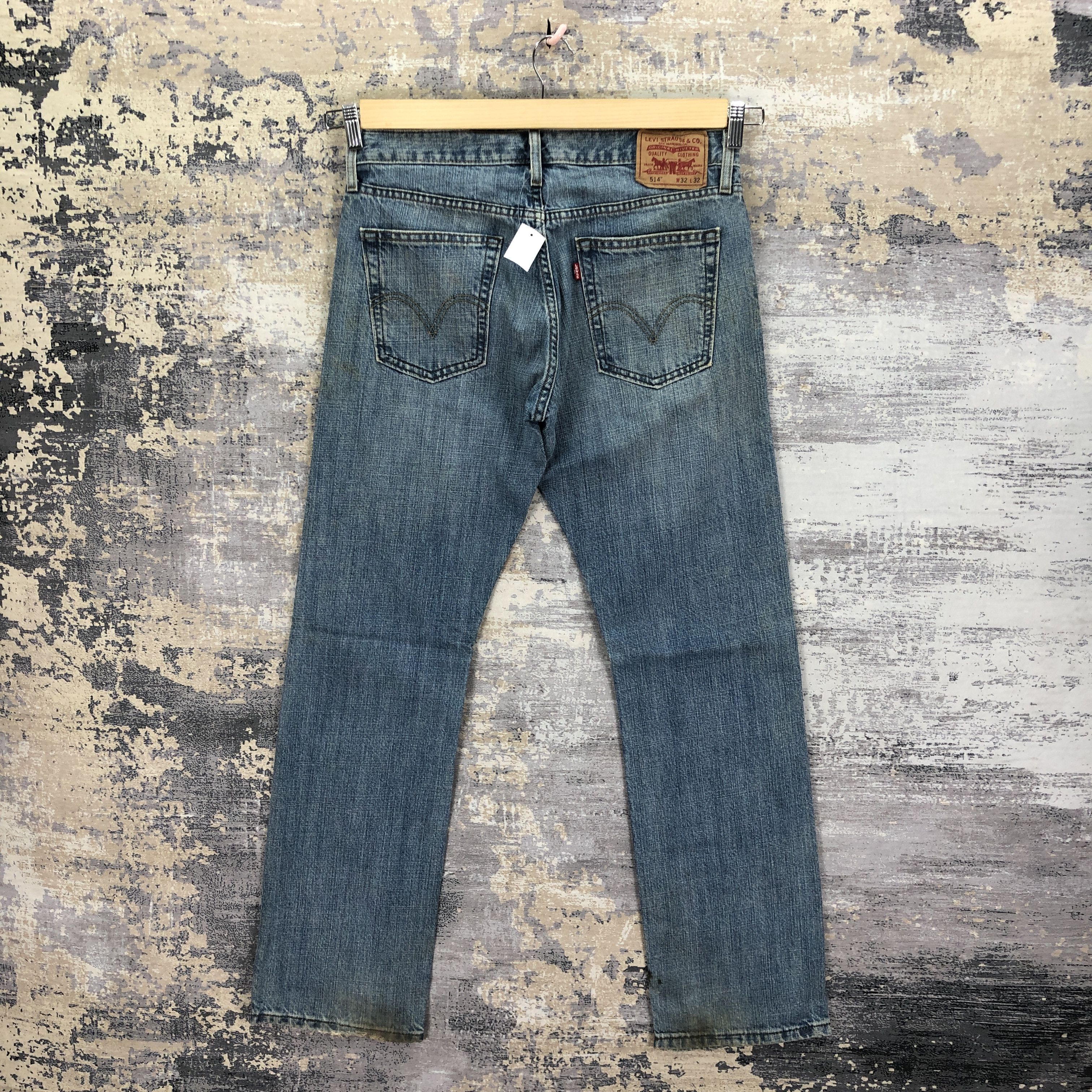 Levi's Vintage Levis 514 Faded Jeans Levi's Dirty Light Wash Denim Size US 32 / EU 48 - 2 Thumbnail