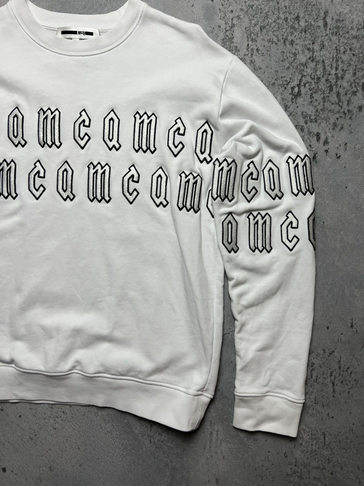 Alexander McQueen McQ Alexander McQueen Embroidered Repeated Monogram Big Logo Size US S / EU 44-46 / 1 - 3 Thumbnail