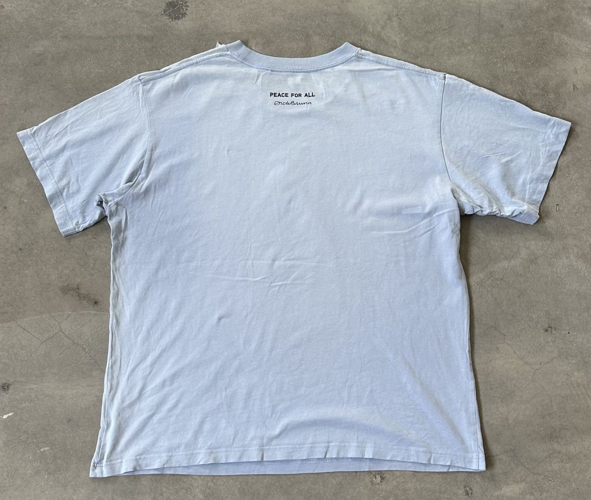 Uniqlo DICK BRUNA UNIQLO PEACE FOR ALL TEE Size US XL / EU 56 / 4 - 6 Thumbnail