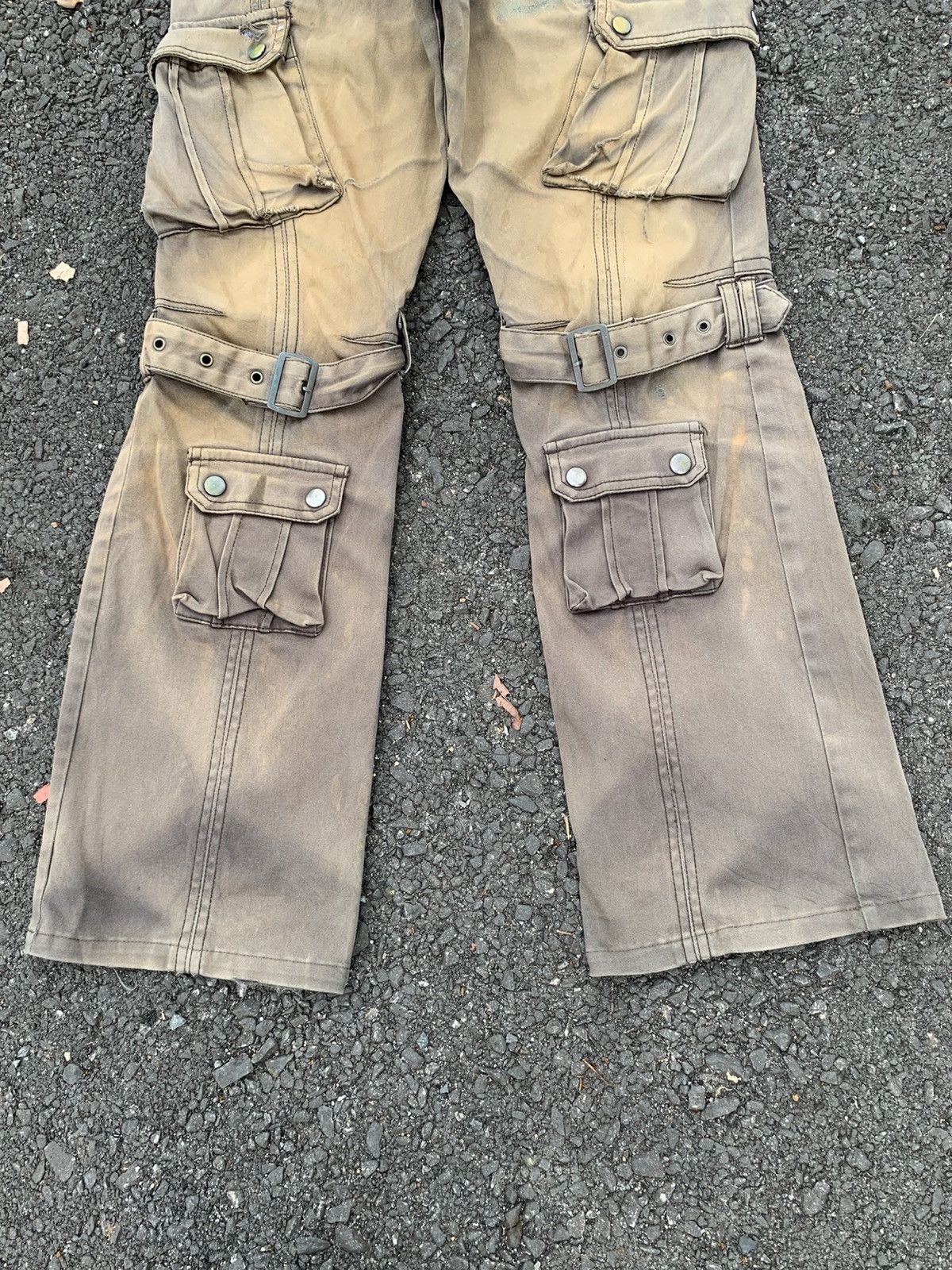 Tornado Mart TRASHER💥FLARE SEMANTIC DESIGN BONDAGE SUNFADED DISTRESSED Size US 28 / EU 44 - 6 Thumbnail