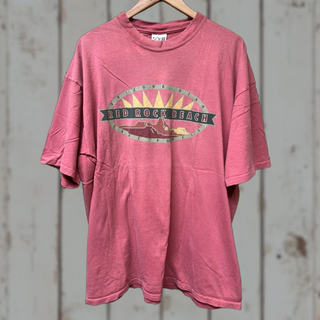 Vintage VINTAGE SDI T-Shirt Lake Powell Red Rock Beach 90s XL Men Redish Single Stitch Crew Neck Short Sleeve Graphic Print Logo Soli Pattern USA Size US XL / EU 56 / 4 - 1 Thumbnail